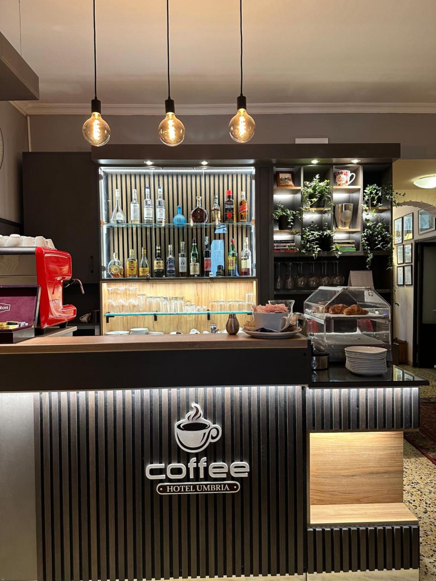 Hotel Umbria - Photo 8