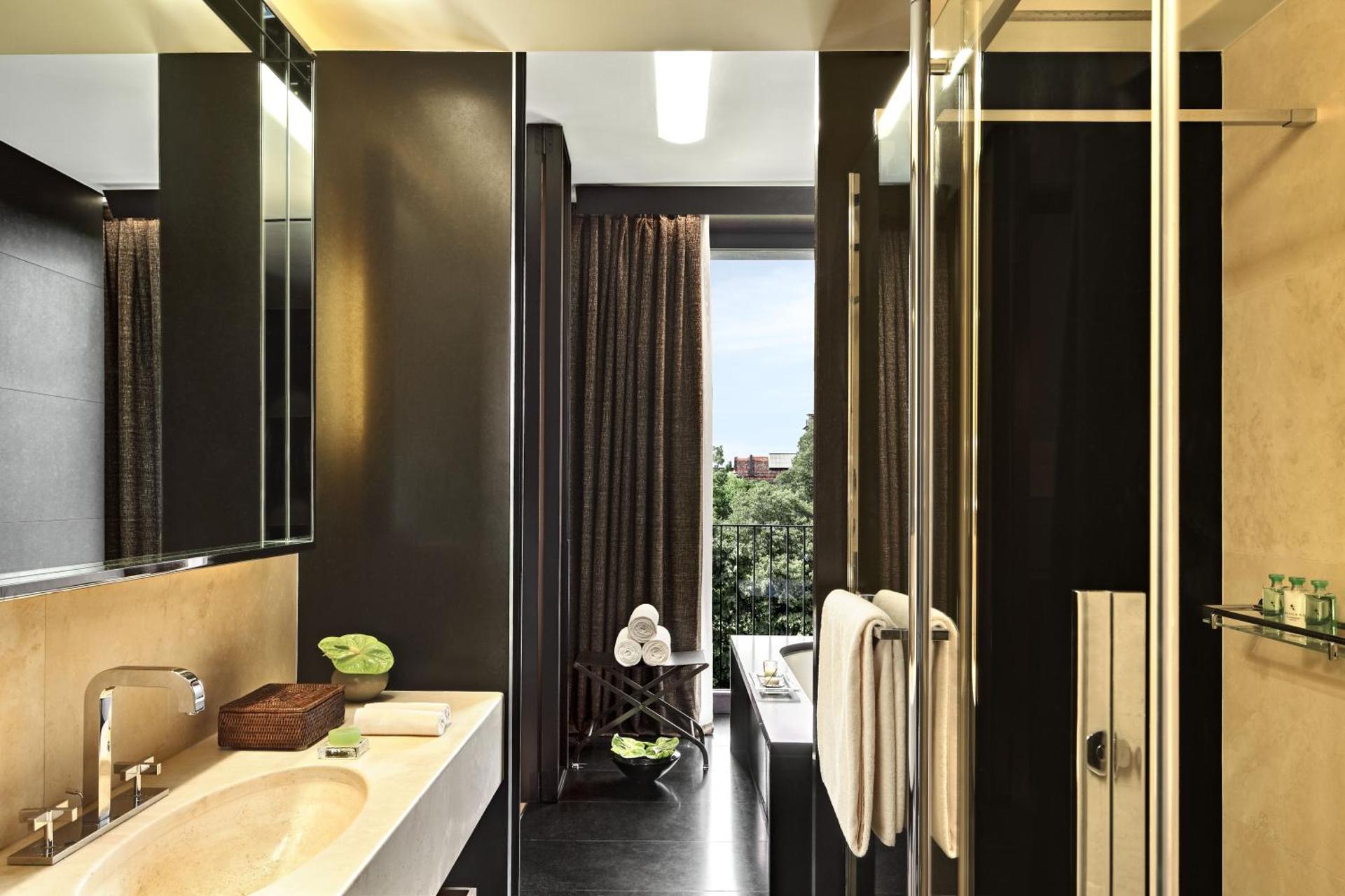 Deluxe, Guest room, 1 King