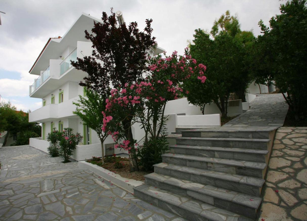 Princessa Riviera Resort - Photo 17