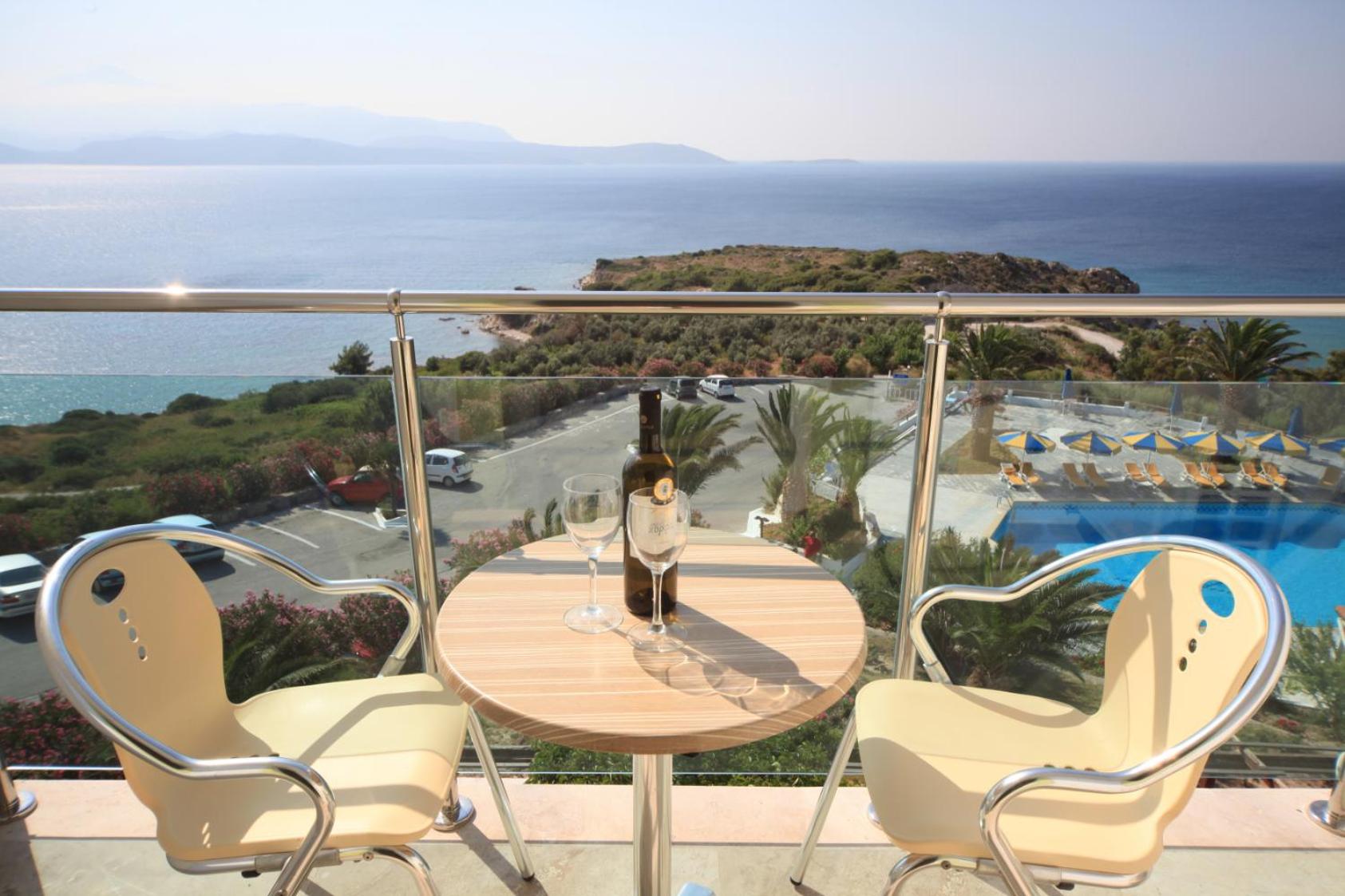Princessa Riviera Resort - Photo 3