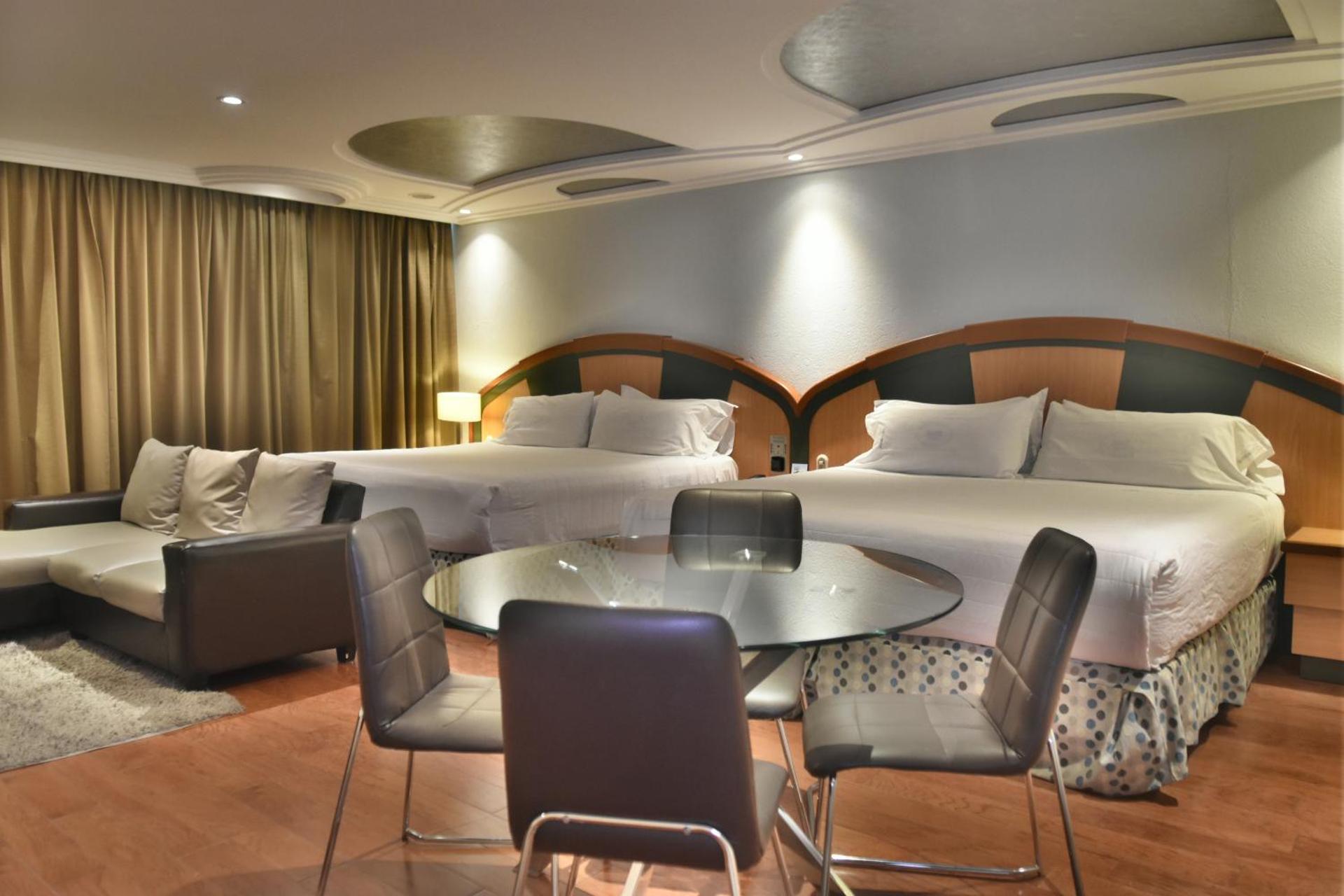 Superior Family Room