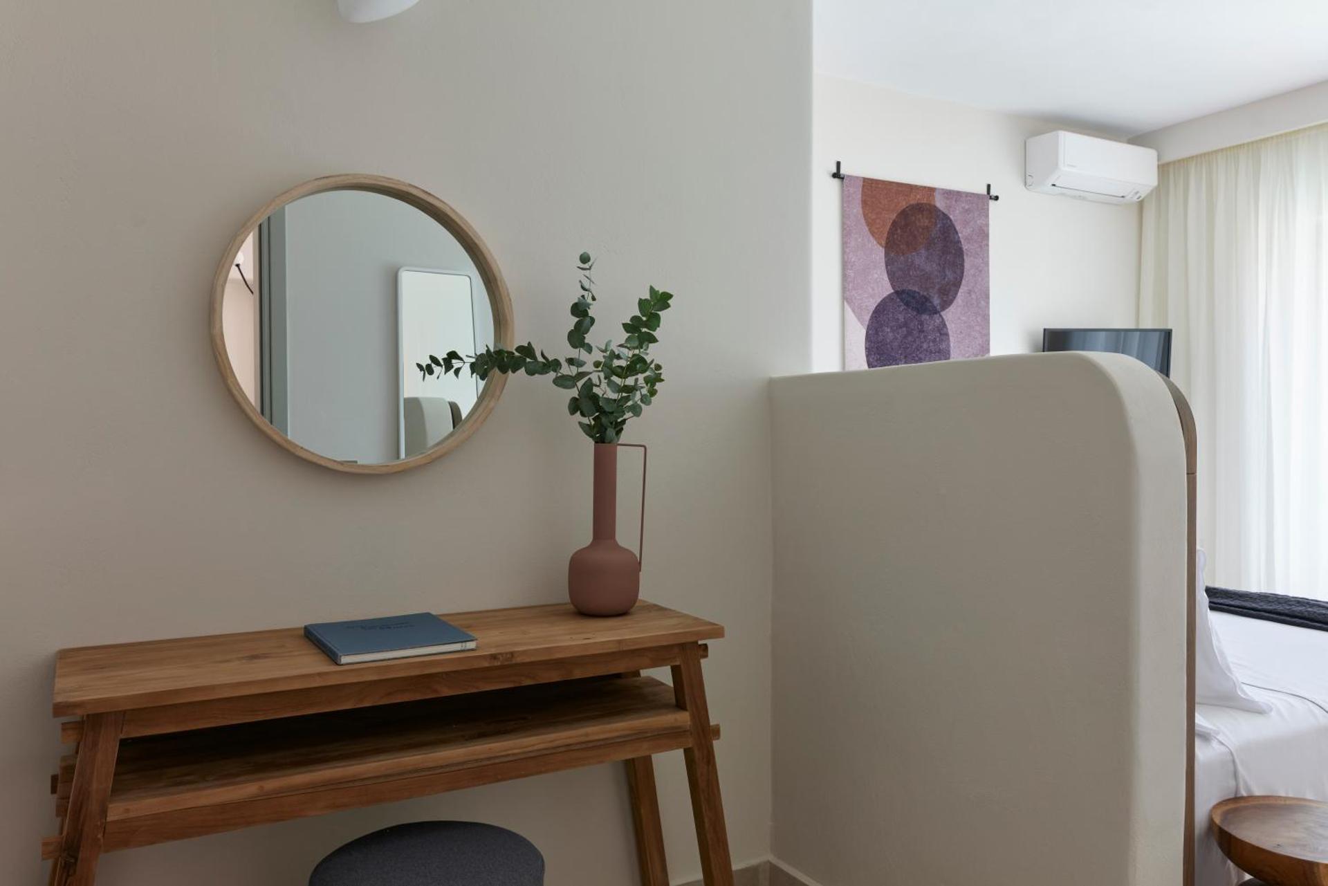 Apanemo Hotel & Suites - Photo 55