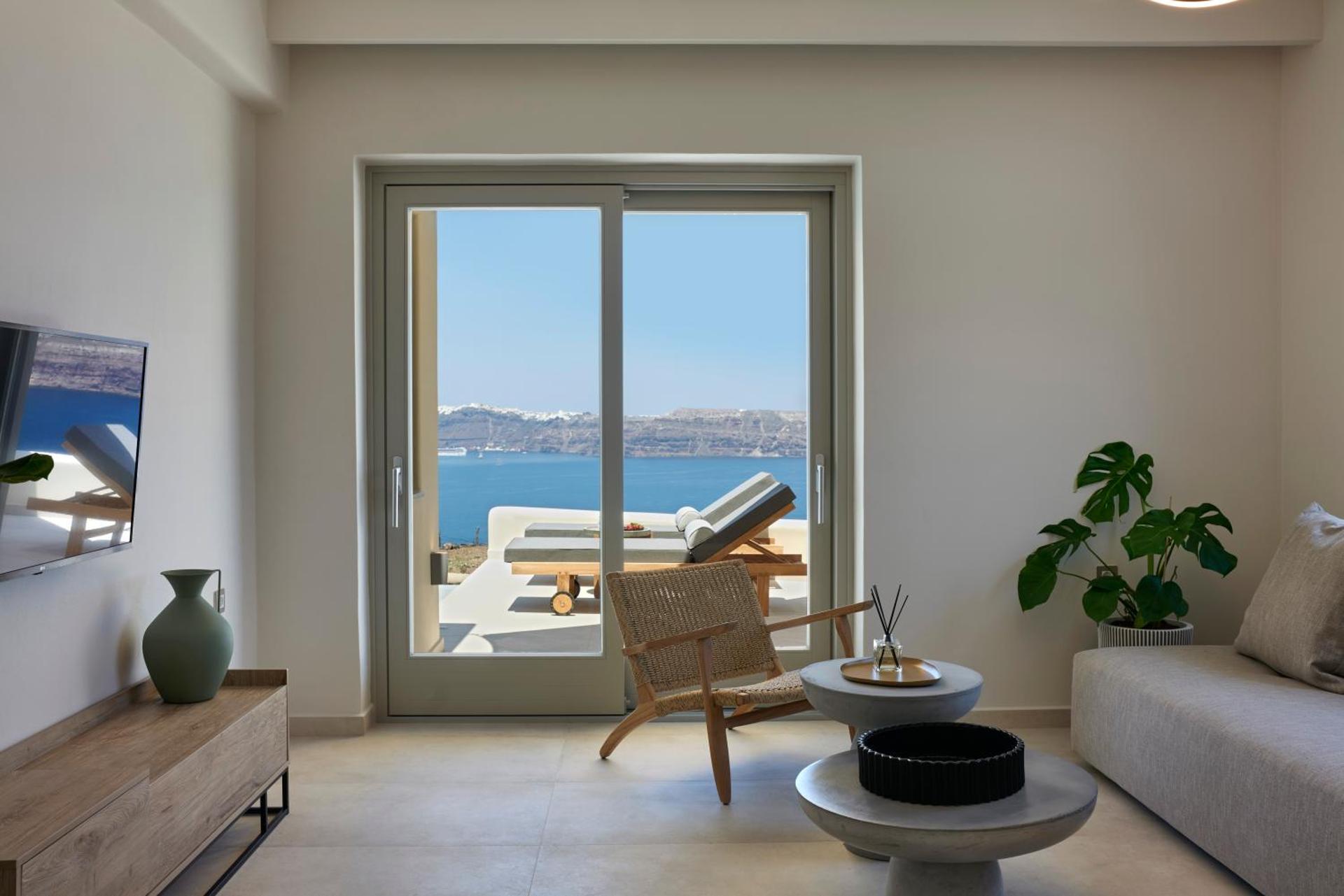 Apanemo Hotel & Suites - Photo 63