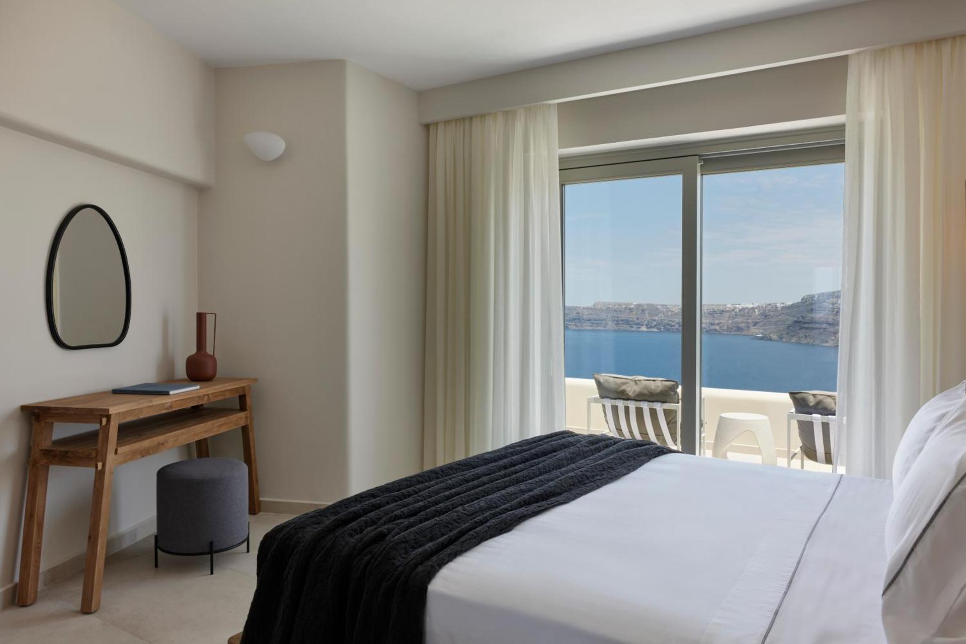 Apanemo Hotel & Suites - Photo 69