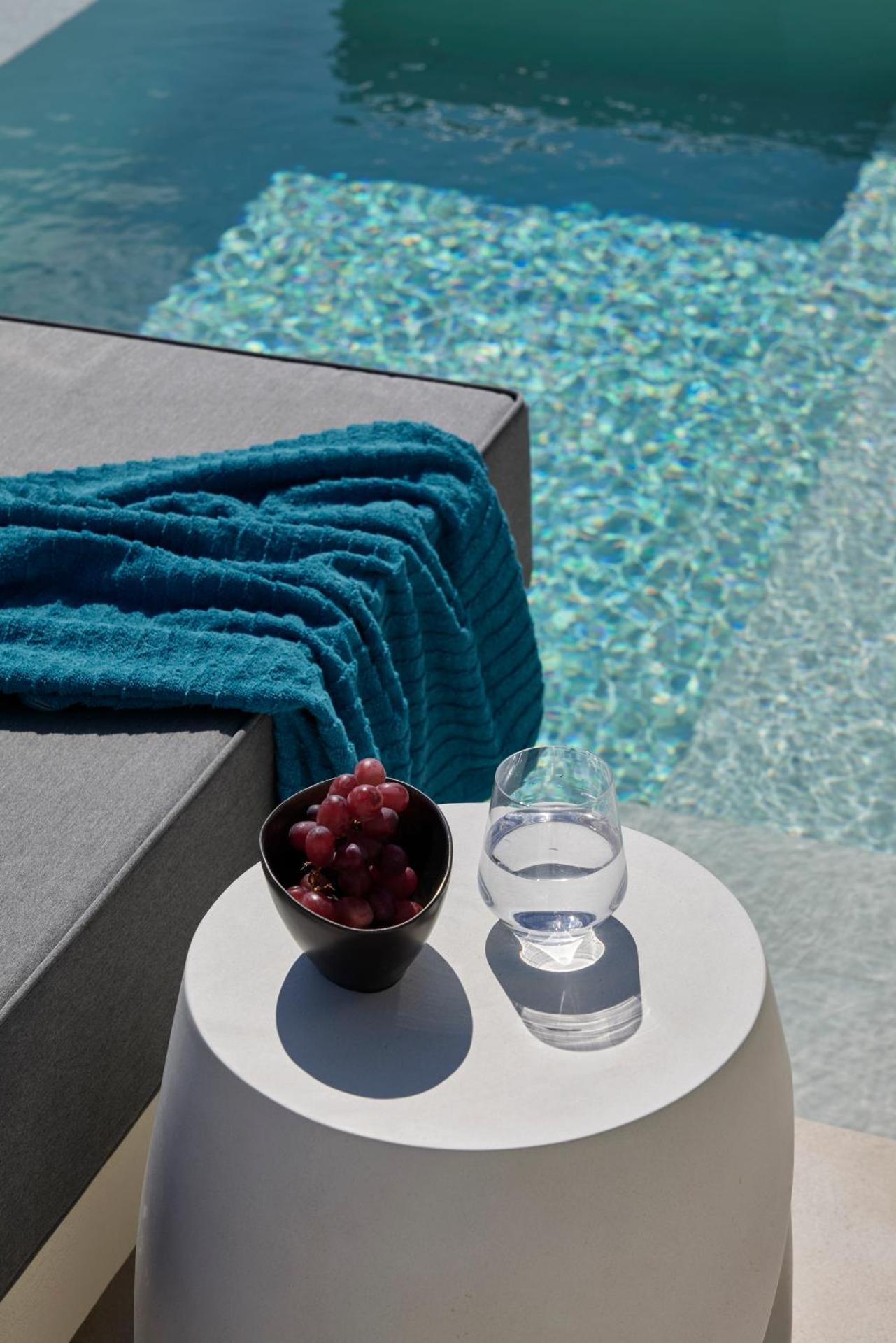 Apanemo Hotel & Suites - Photo 67