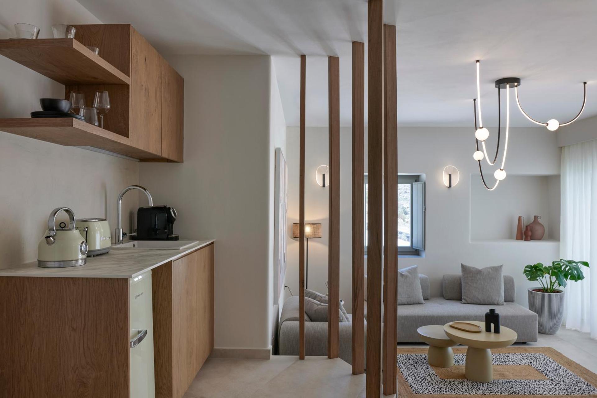 Apanemo Hotel & Suites - Photo 75