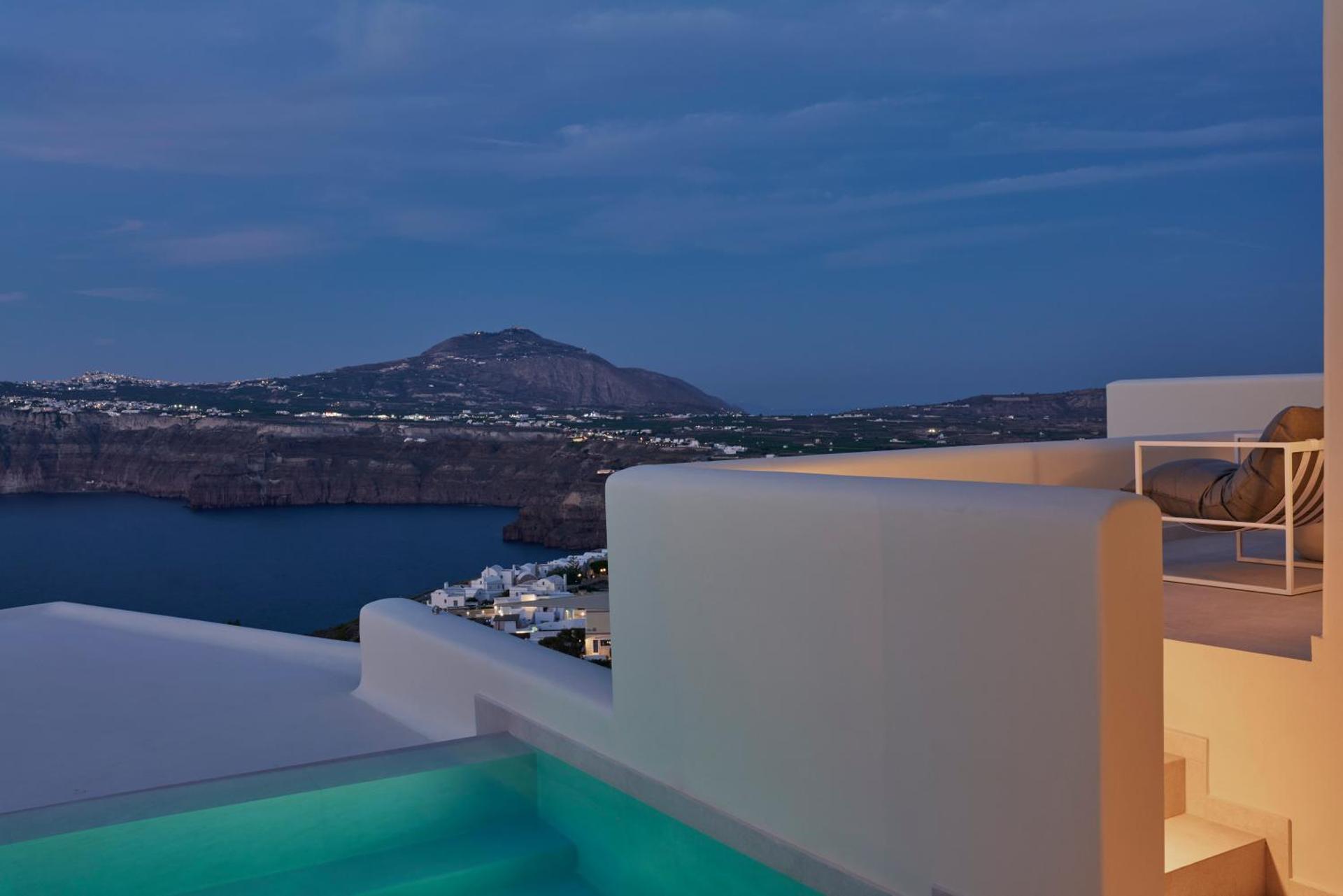 Apanemo Hotel & Suites - Photo 80