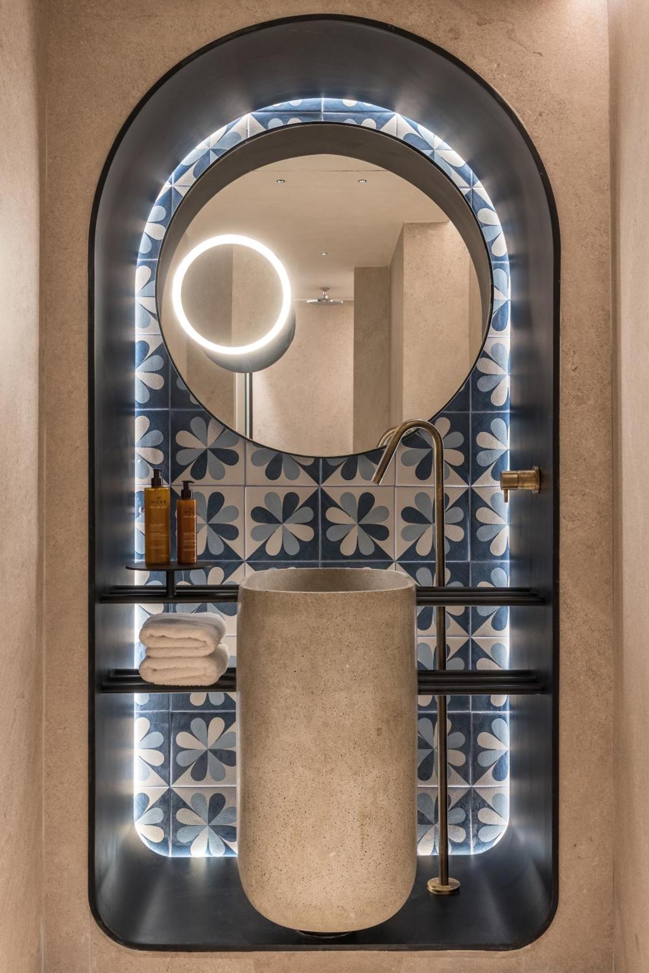 Hotel Senia - Photo 39