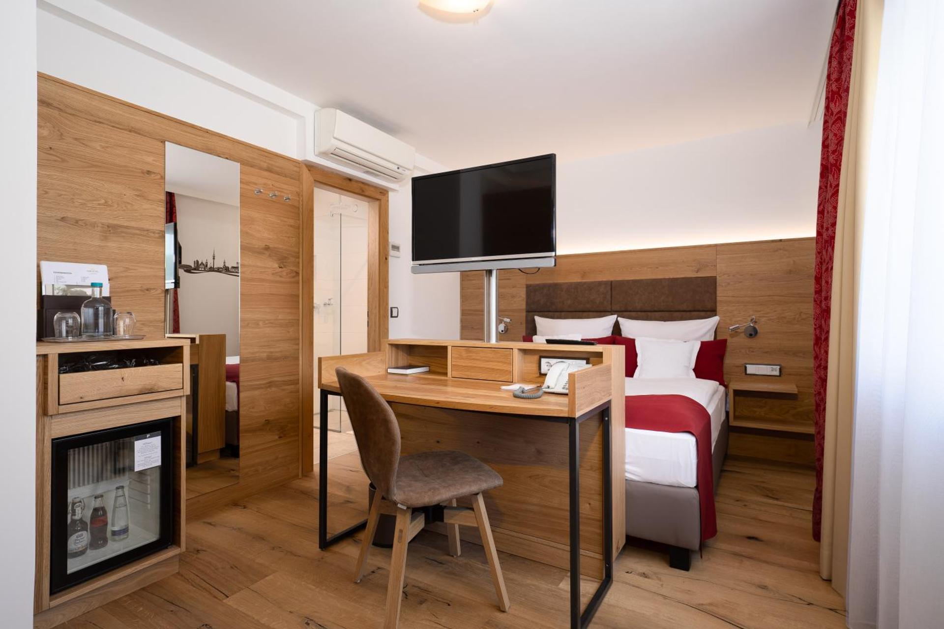 Park Hotel Laim - Photo 25