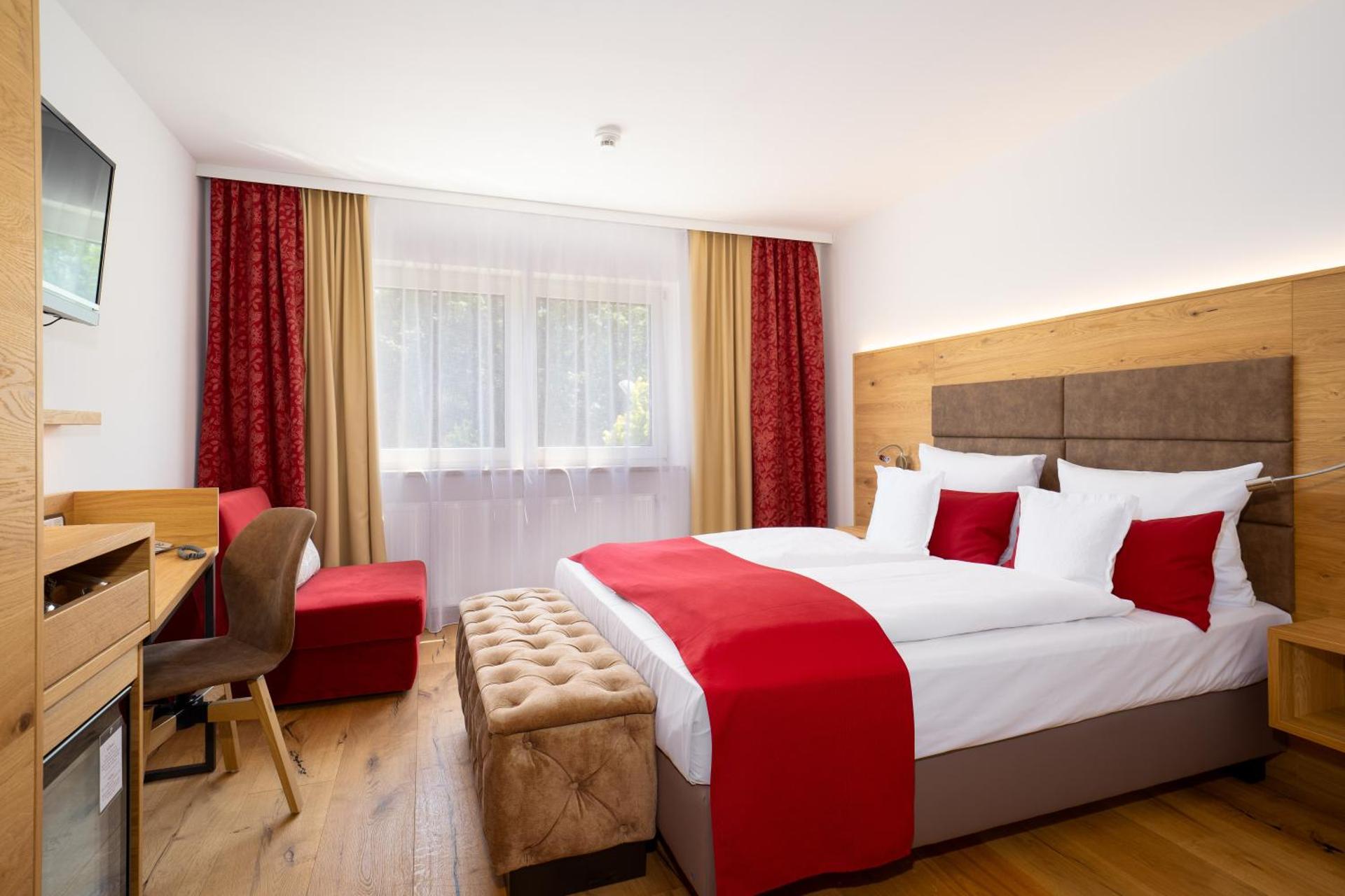 Park Hotel Laim - Photo 30