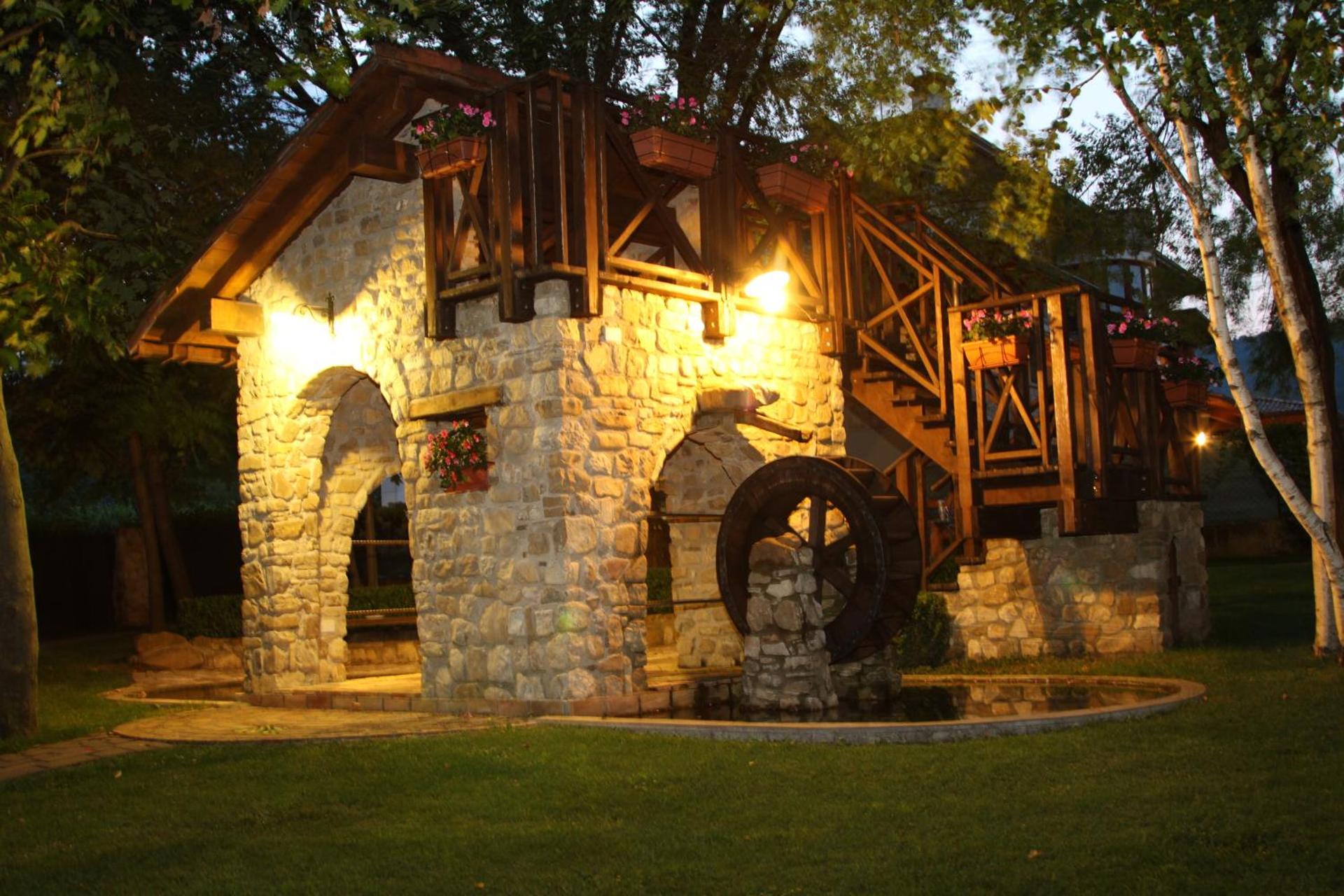 Al Giardino - Photo 47