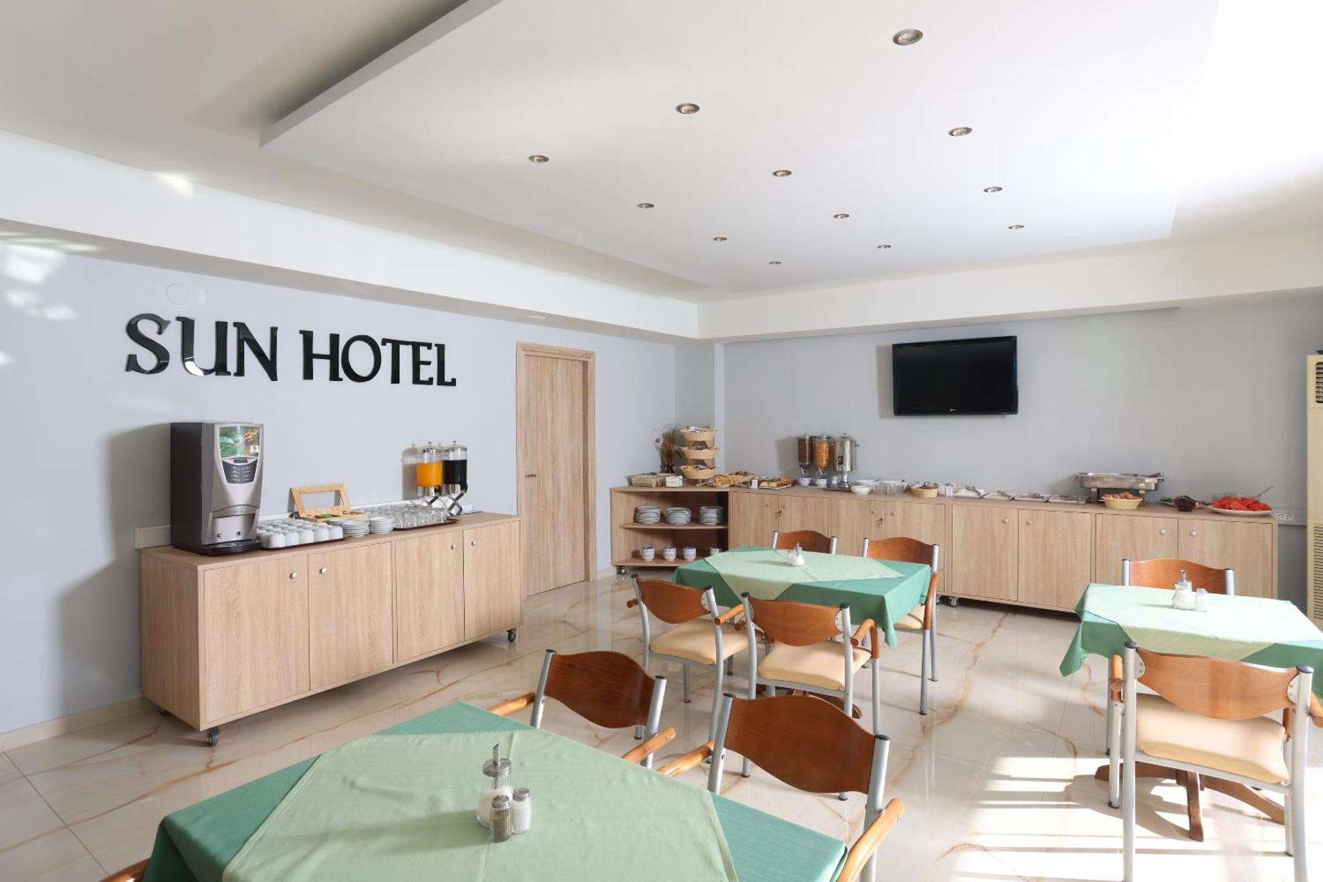 Sun Hotel - Photo 100