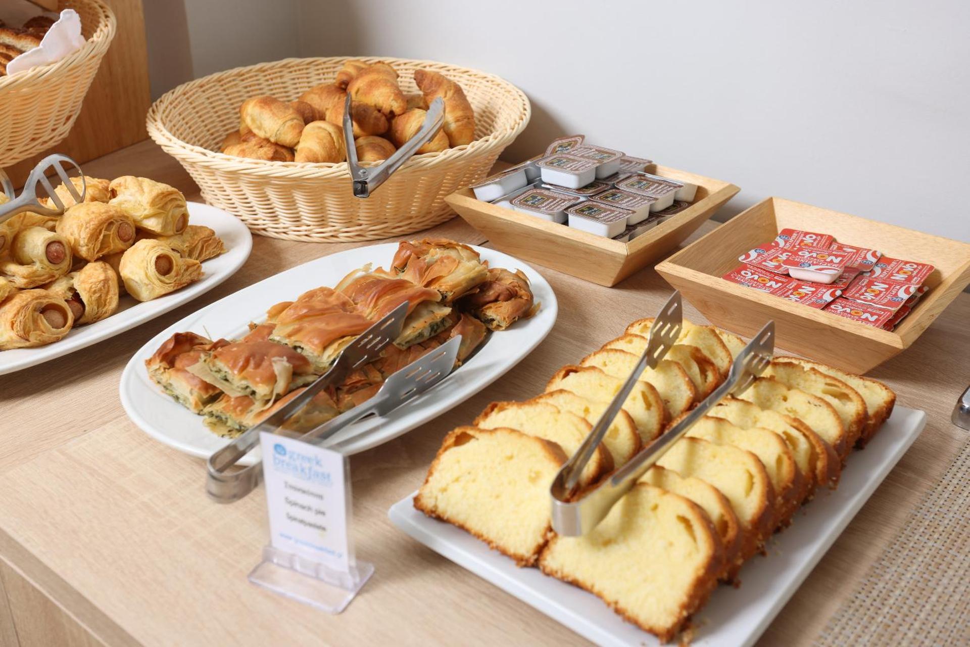 Sun Hotel - Photo 102