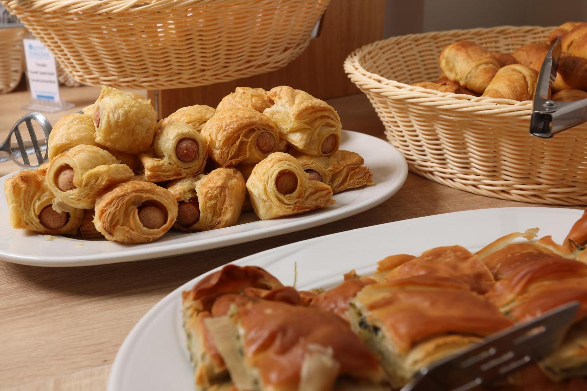 Sun Hotel - Photo 103