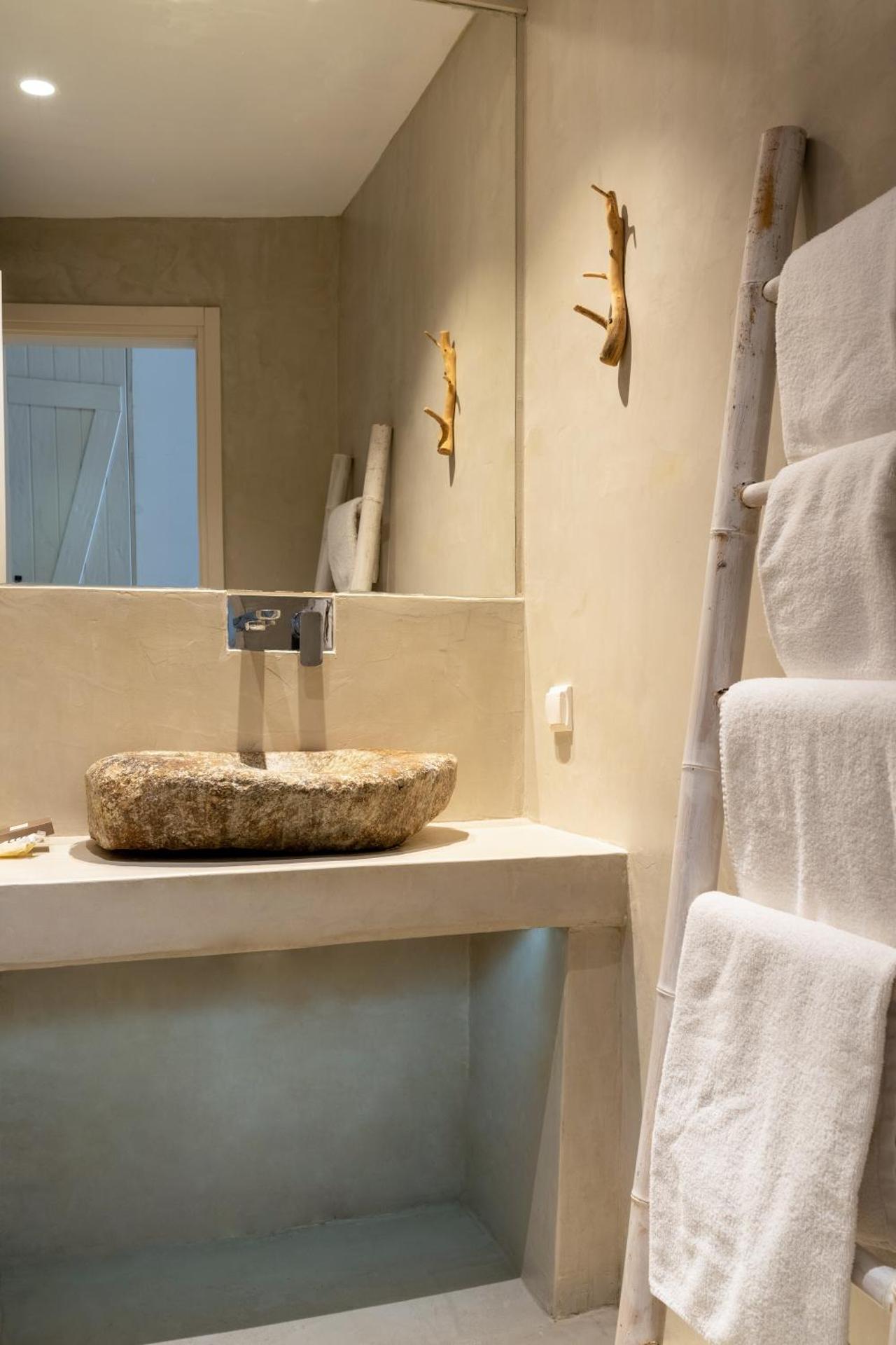 Levantes Ios Boutique Hotel - Photo 58