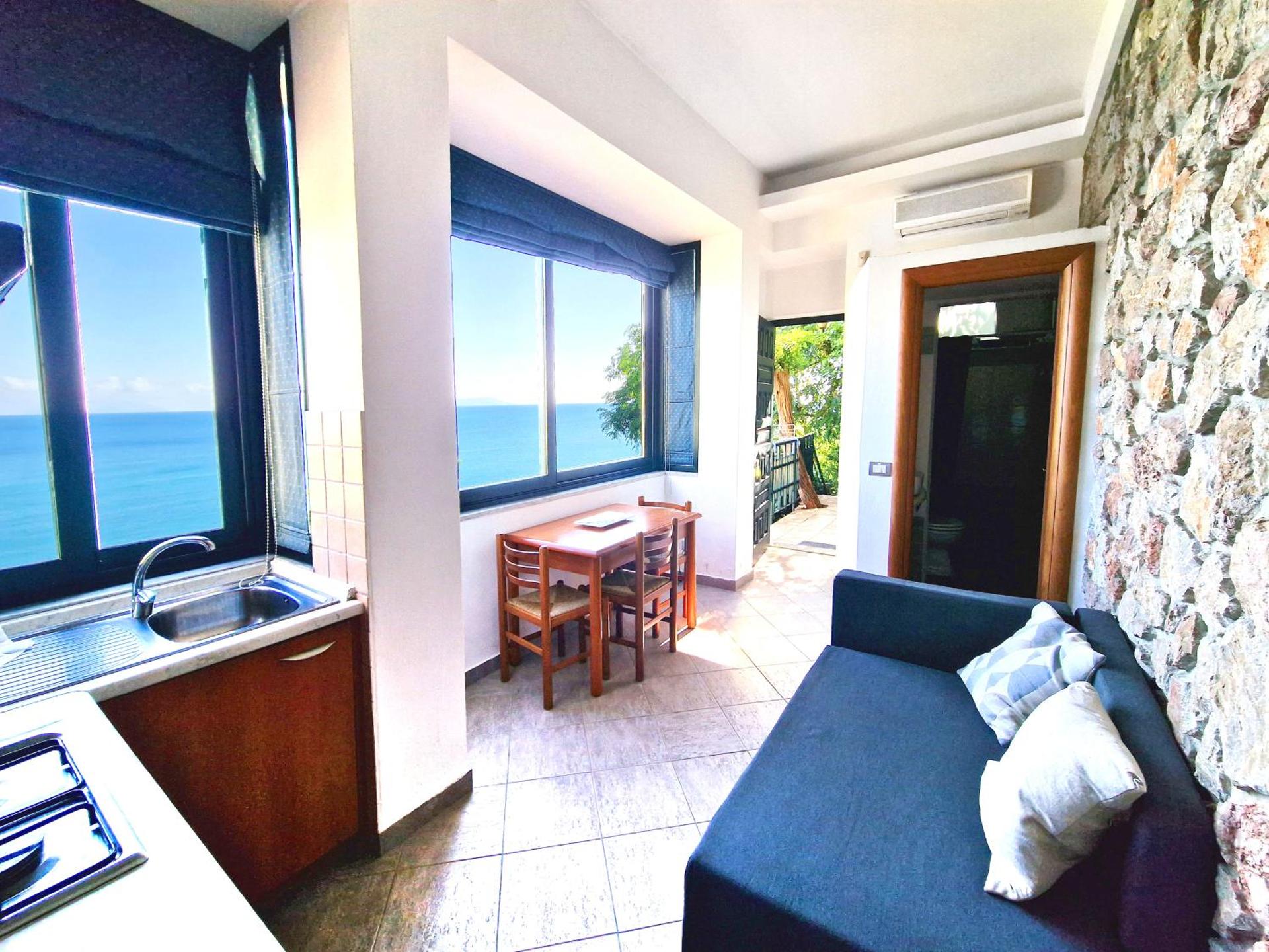Villa Anita Apartments - Photo 5