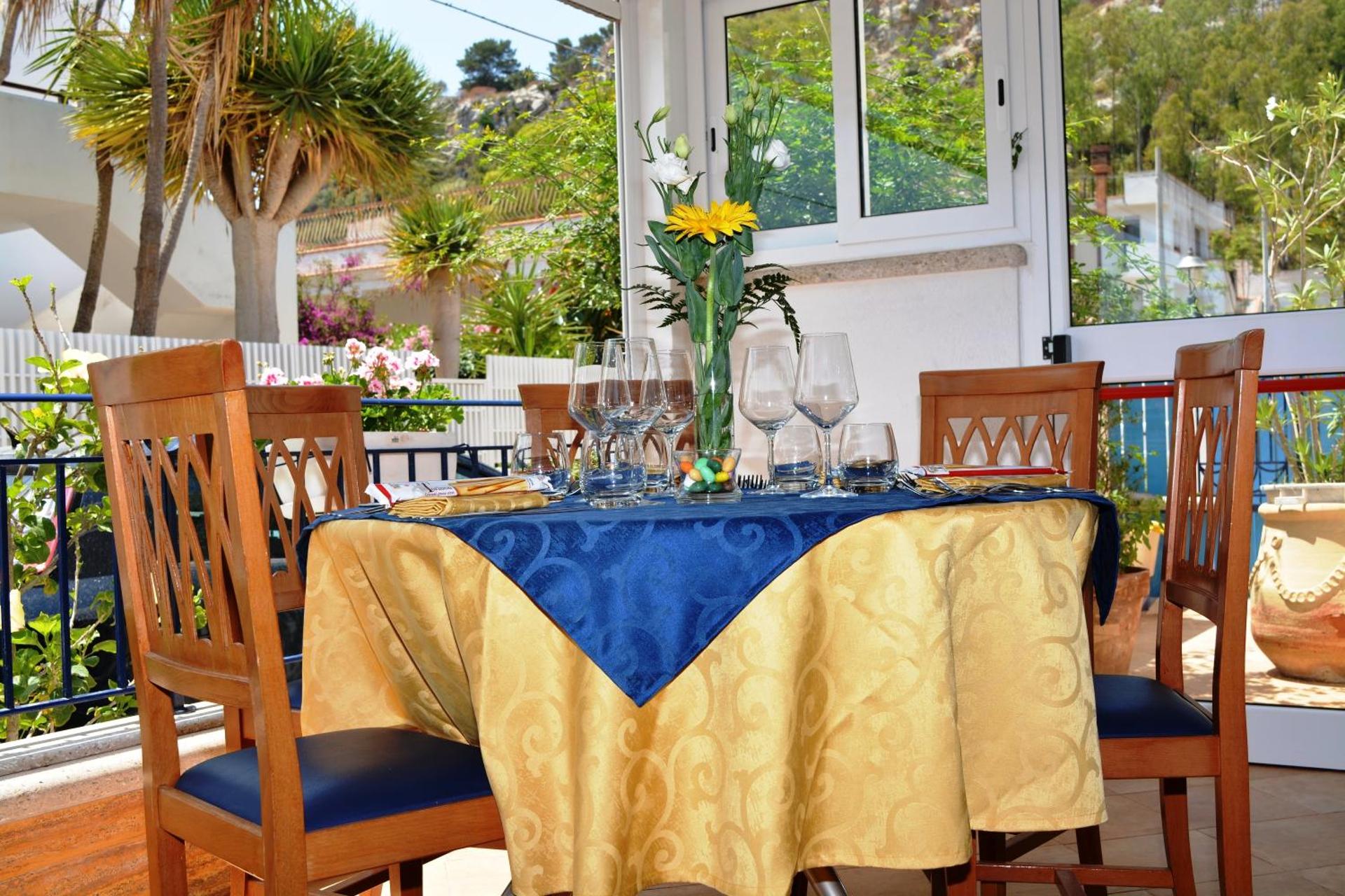 Hotel Ristorante Mediterraneo Faro - Photo 21