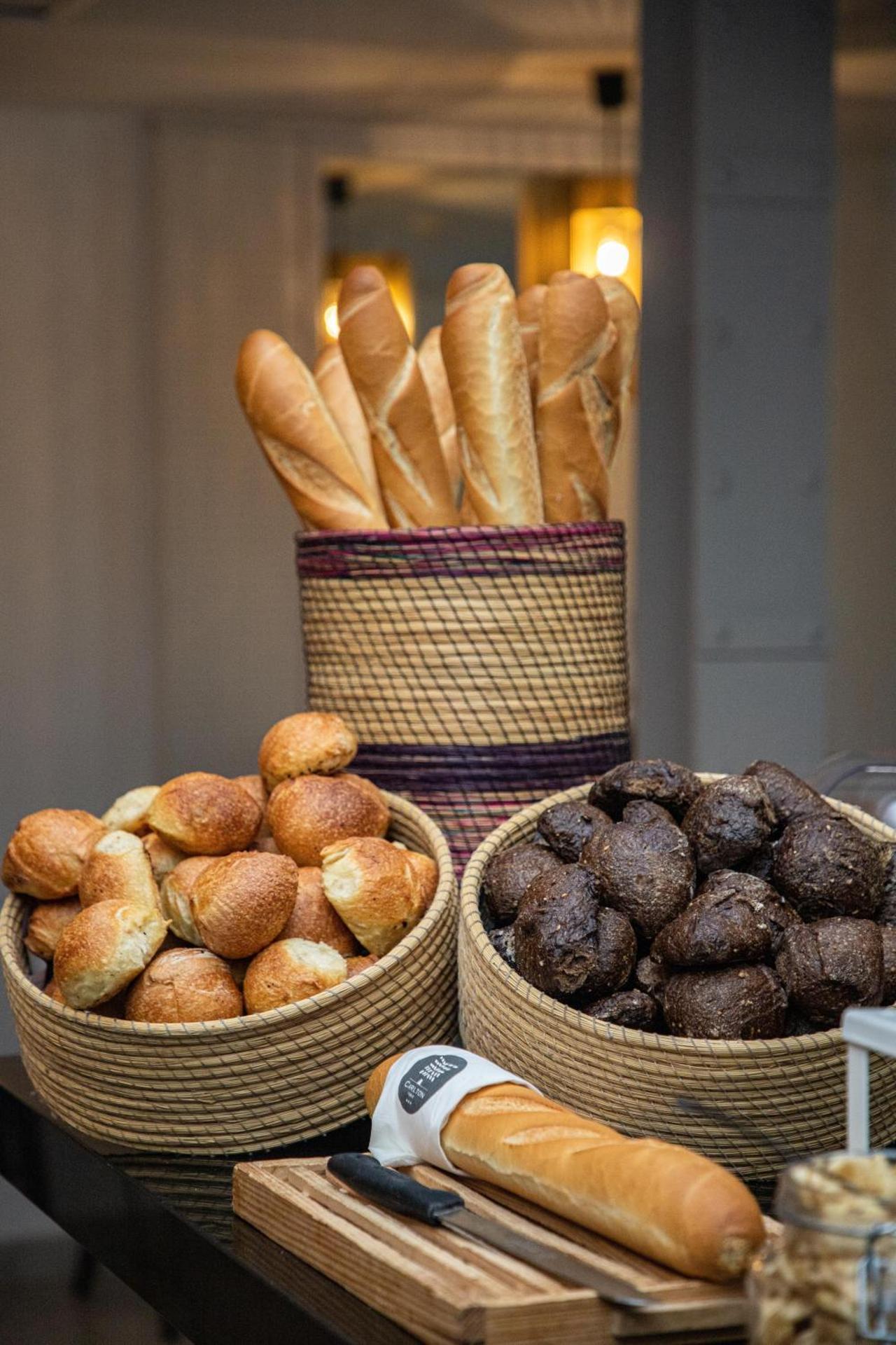 Hotel Carlton - Photo 134