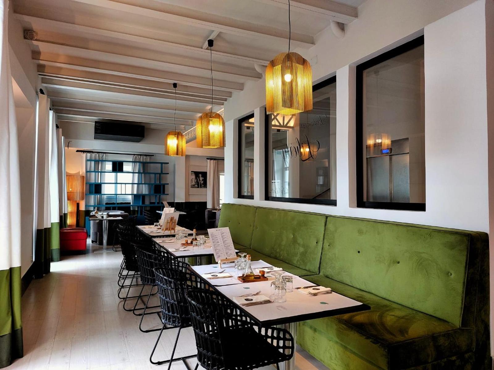 Hotel Carlton - Photo 95