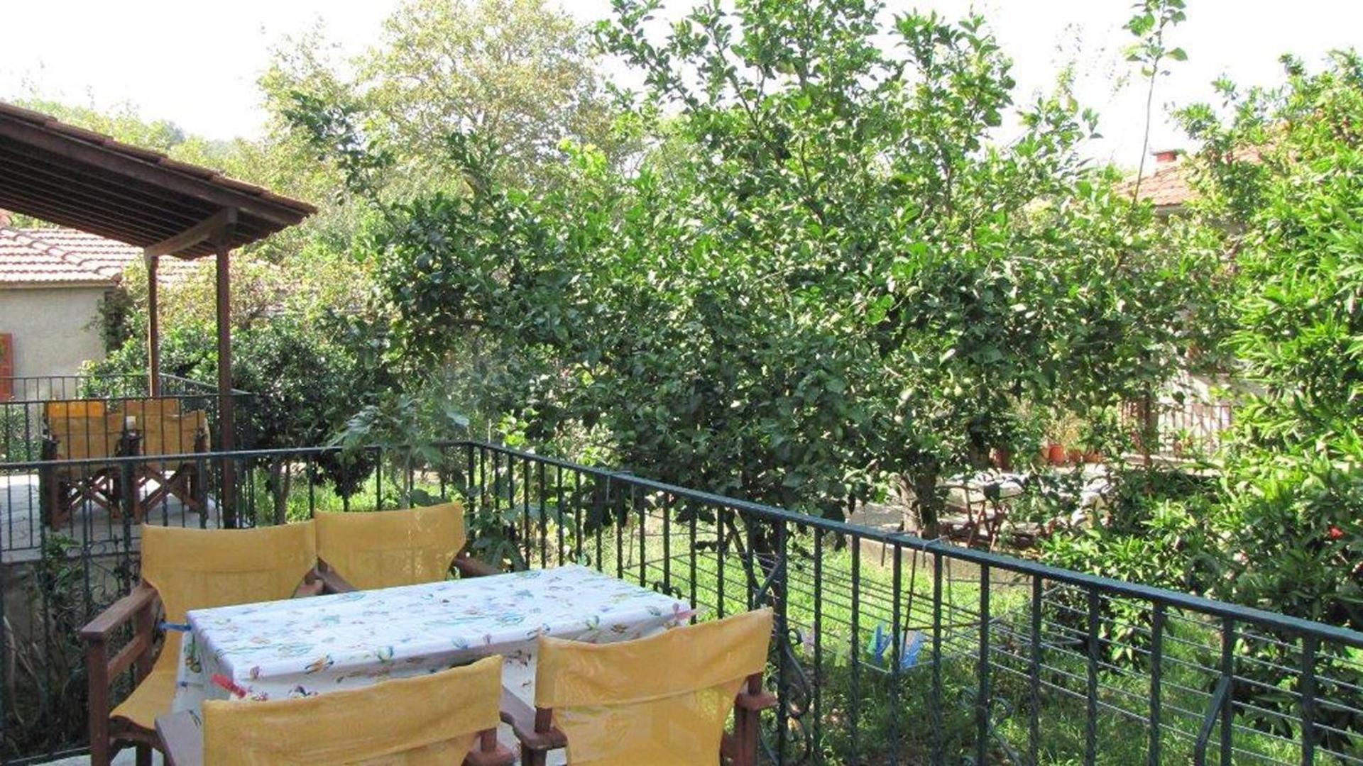 Rafaela House - Photo 32