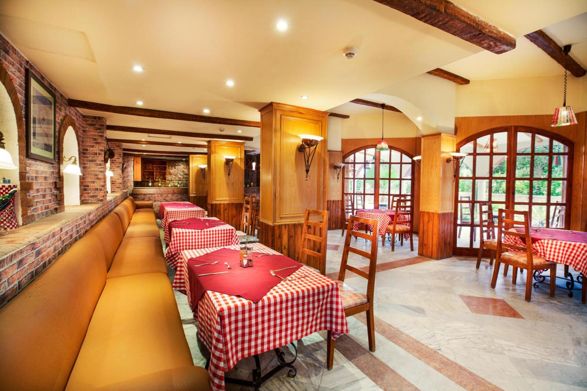 Pyramisa Hotel Luxor - Photo 2