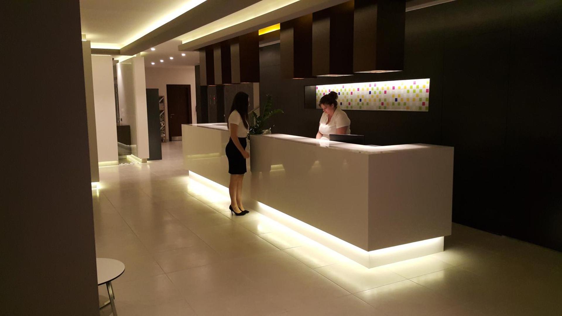 Cosmopolitan Hotel - Photo 31