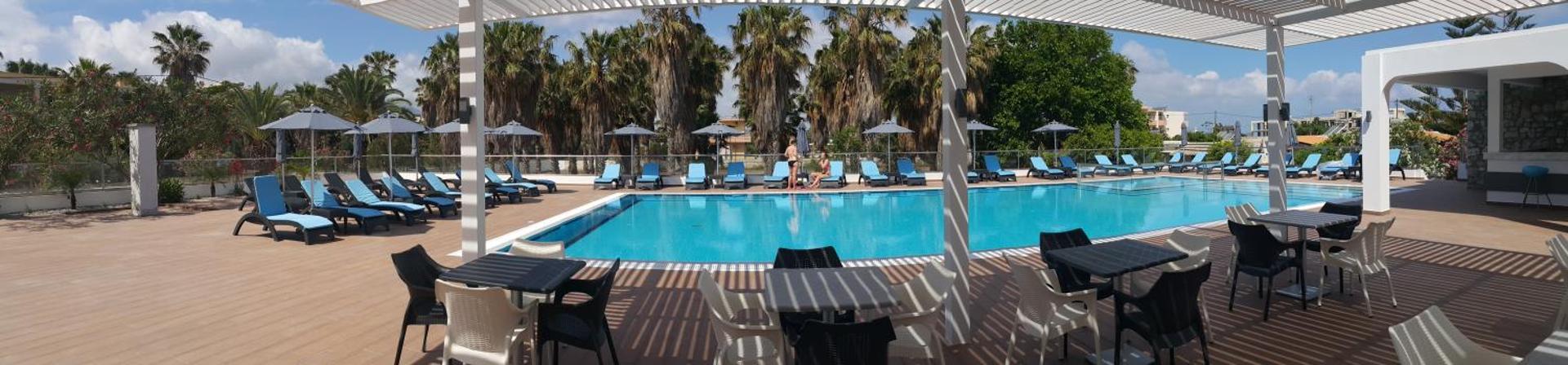 Cosmopolitan Hotel - Photo 55