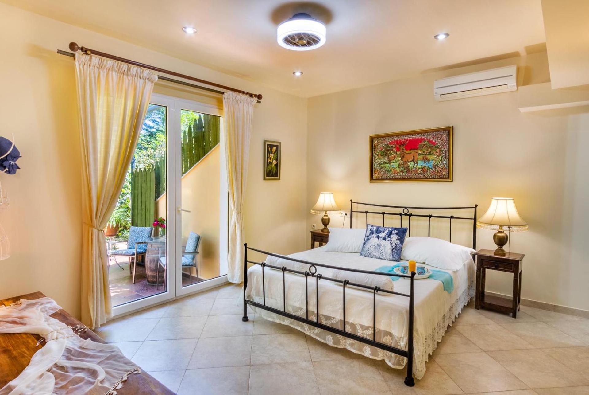 Lefkas Blue Residence - Photo 41