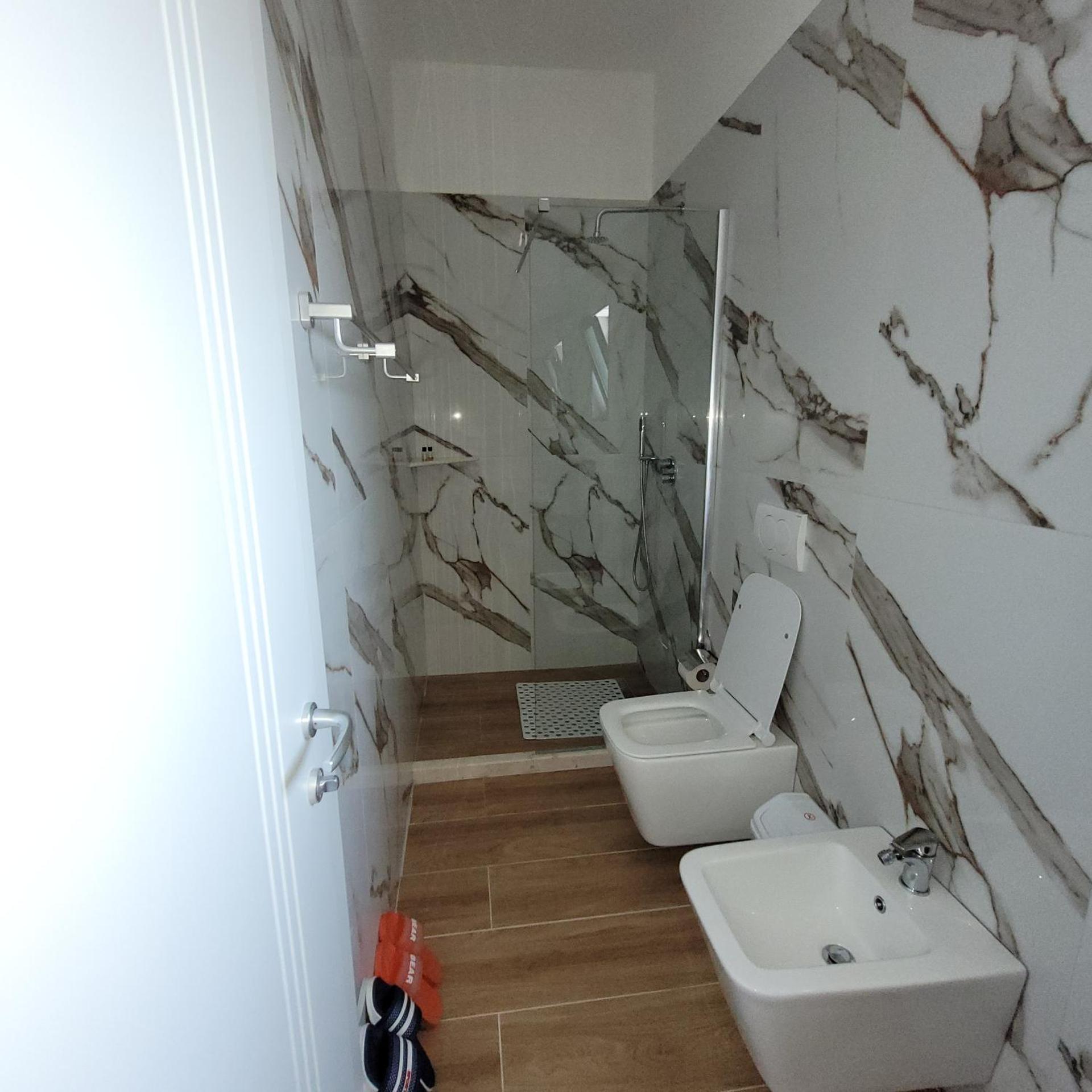 Standard Quadruple Room - Photo 3