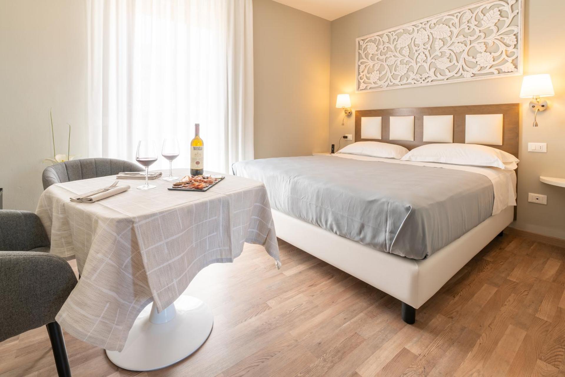 GG8 Hotel & Suite SPA - Photo 34