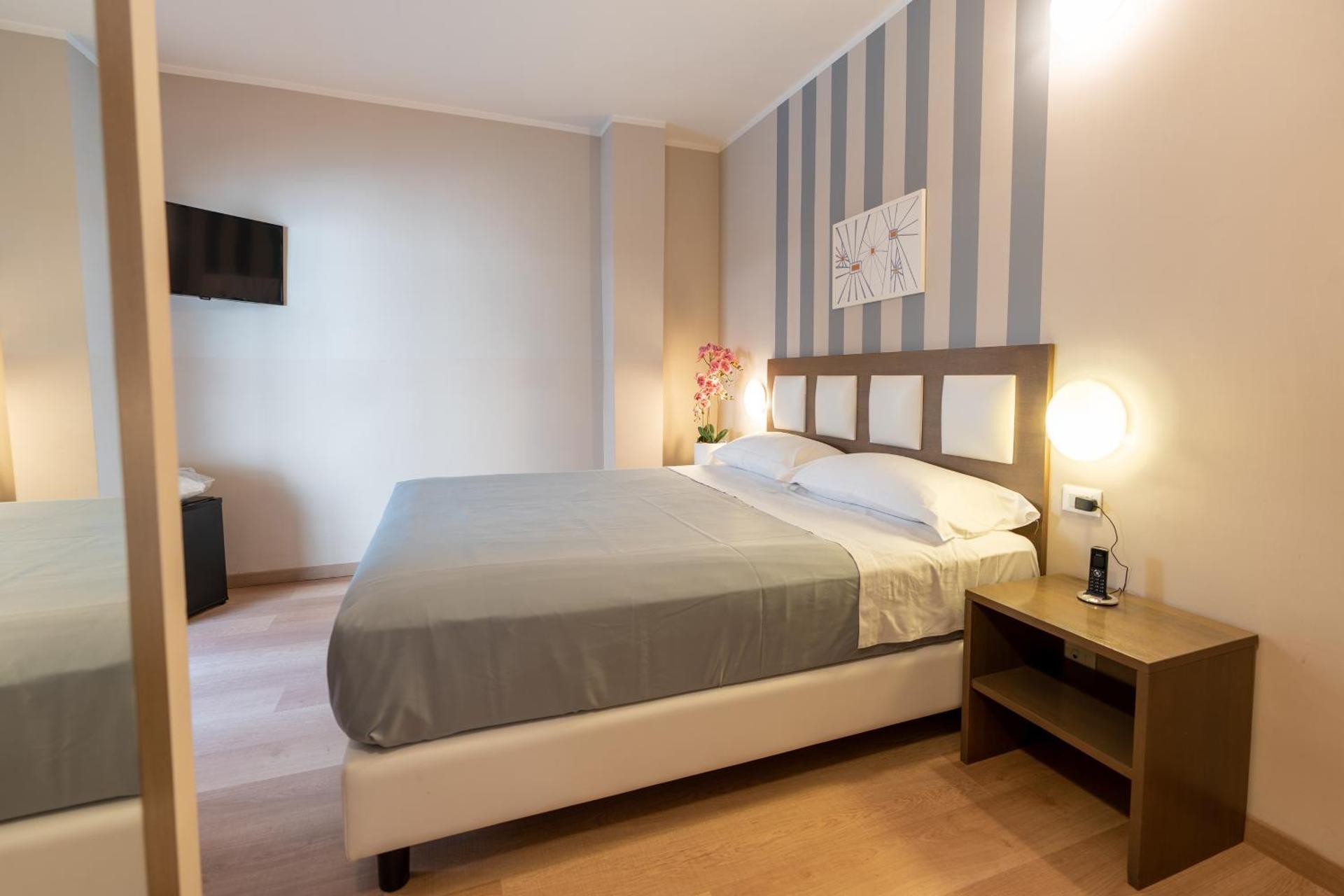 GG8 Hotel & Suite SPA - Photo 42