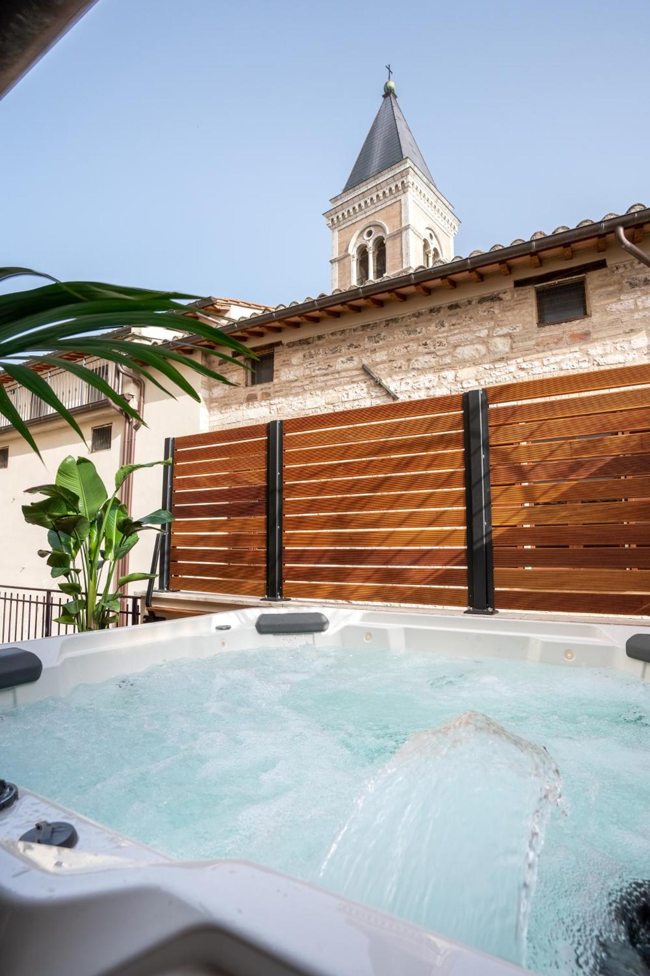 GG8 Hotel & Suite SPA - Photo 39