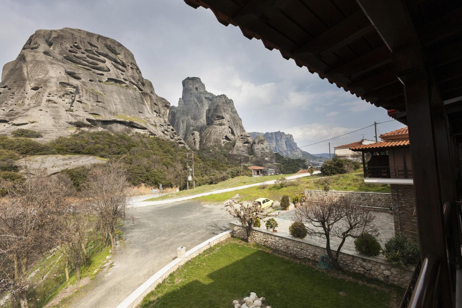 Dellas Boutique Hotel - Photo 94