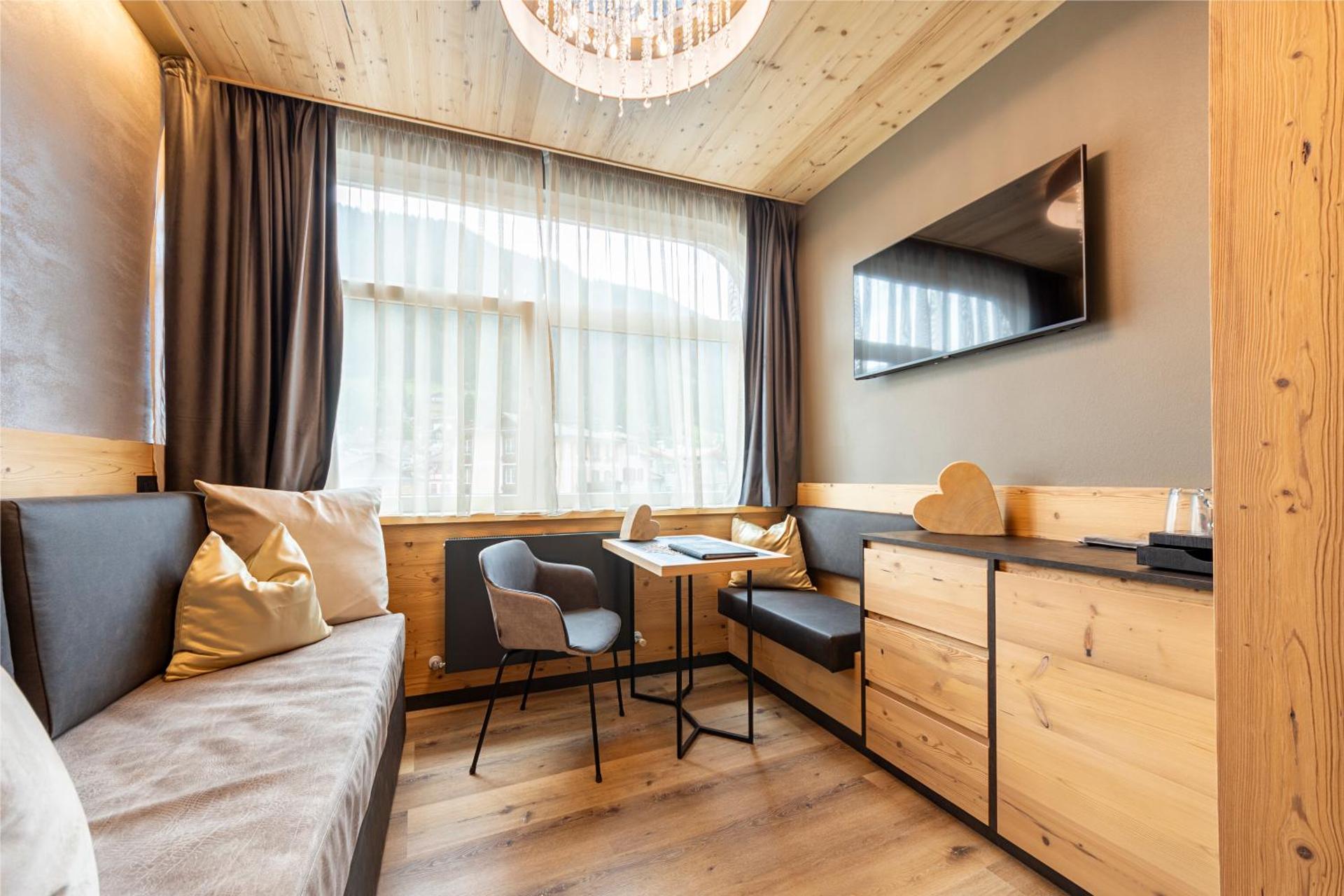 Hotel Faloria - Photo 50