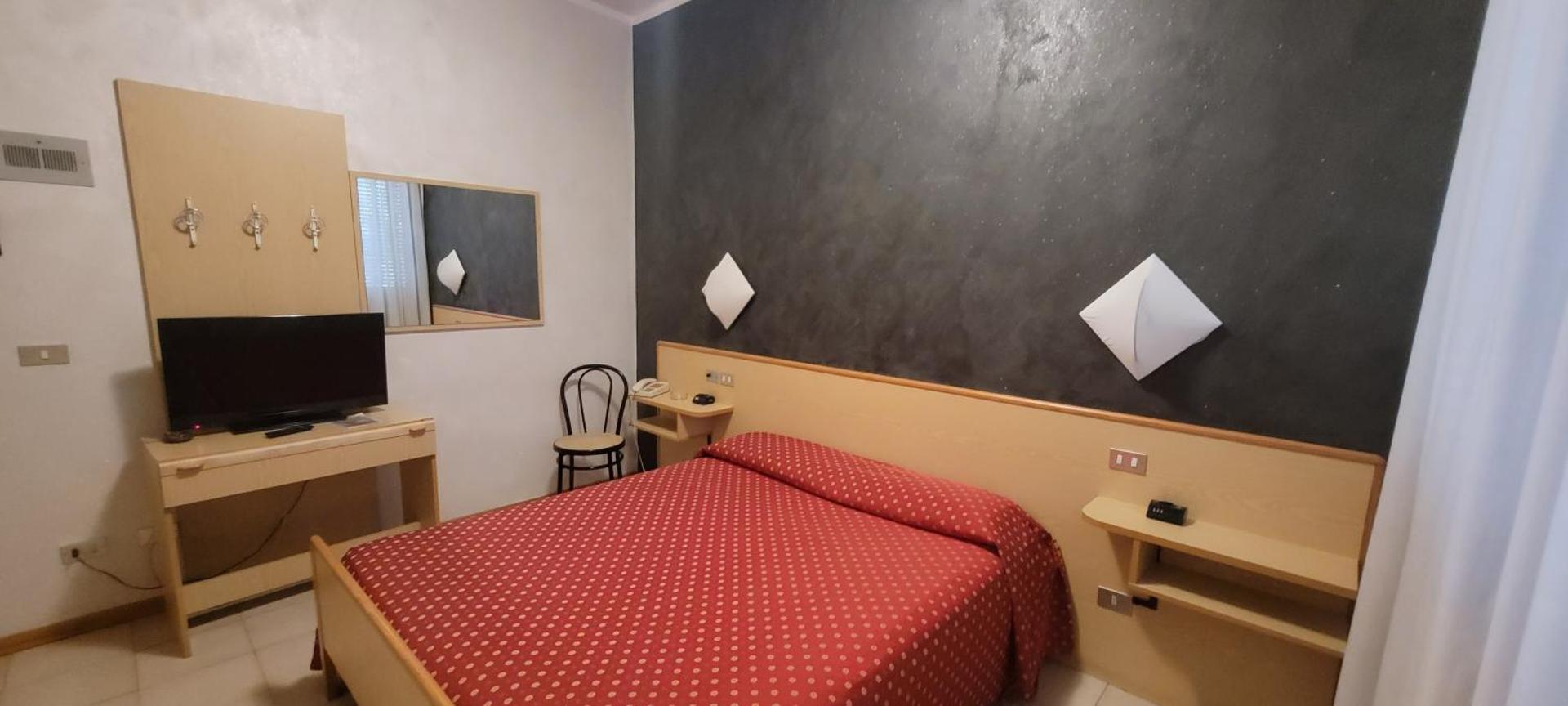 HOTEL PARADISO - Photo 48