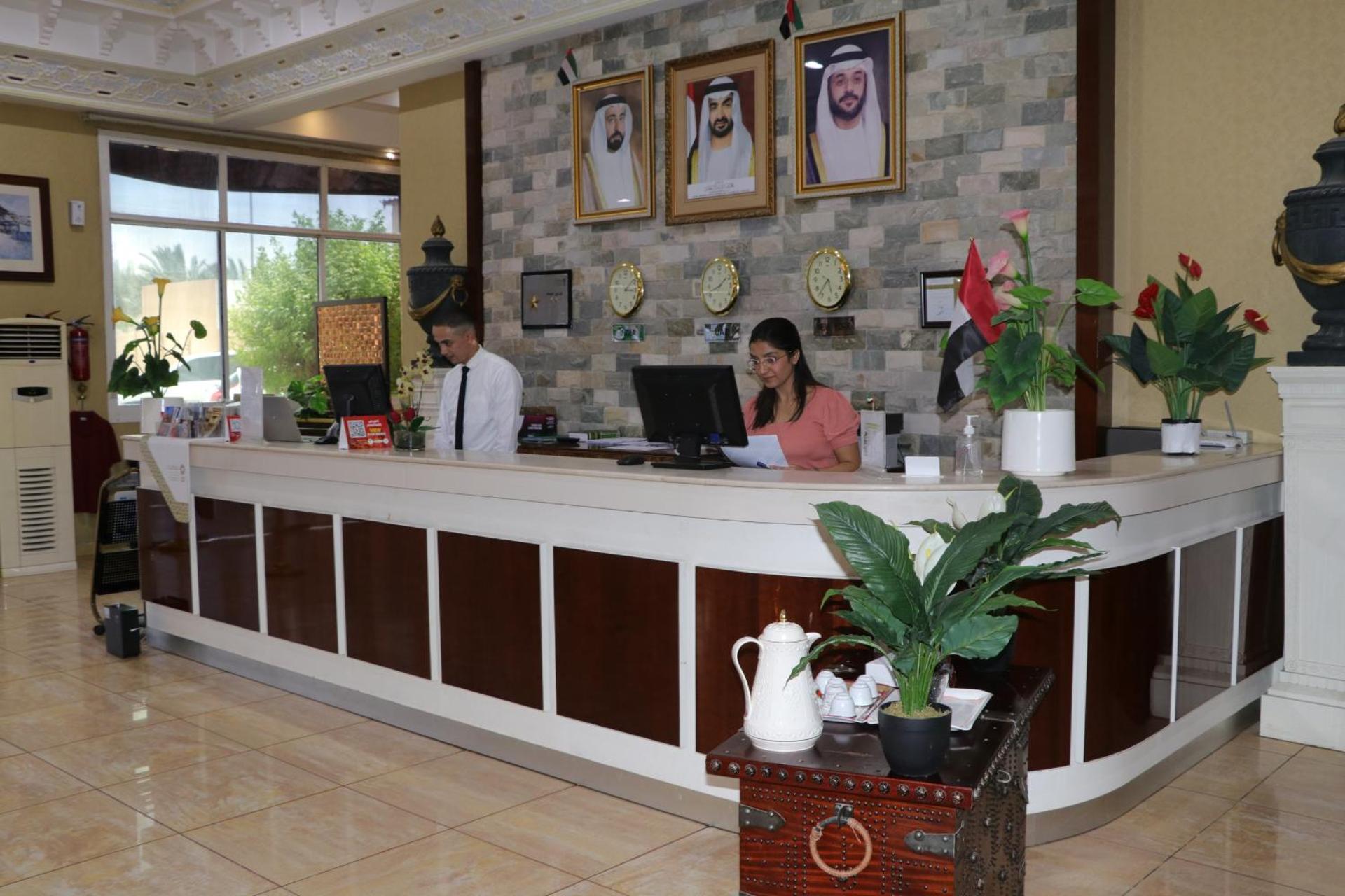 Sharjah International Airport Hotel - Photo 11