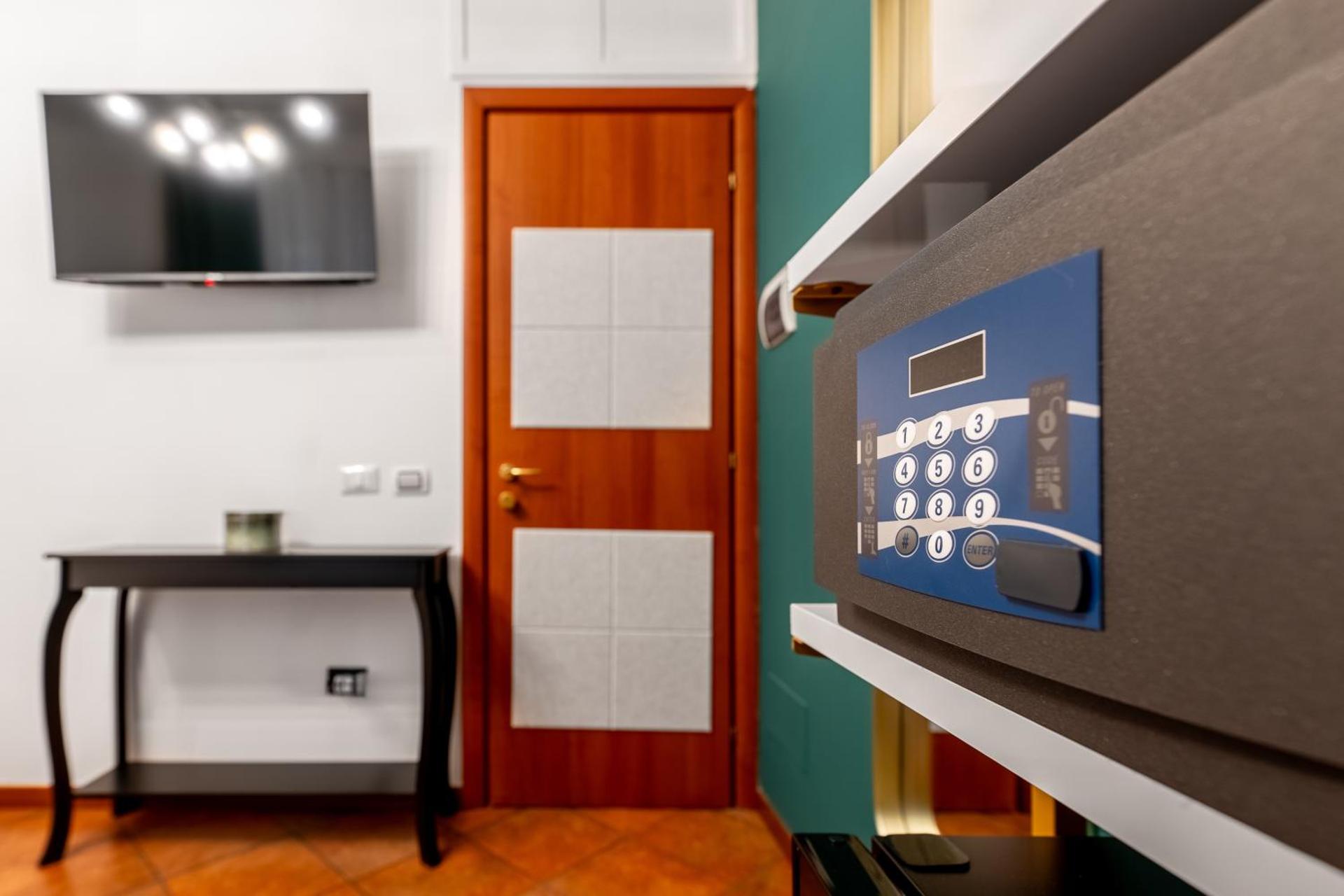 Colosseo Relais - Photo 12