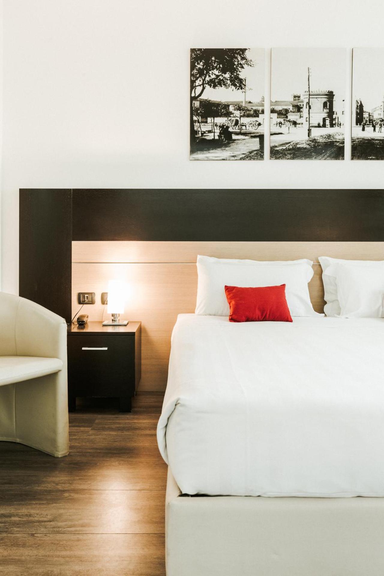 Hotel Carpi - Photo 12