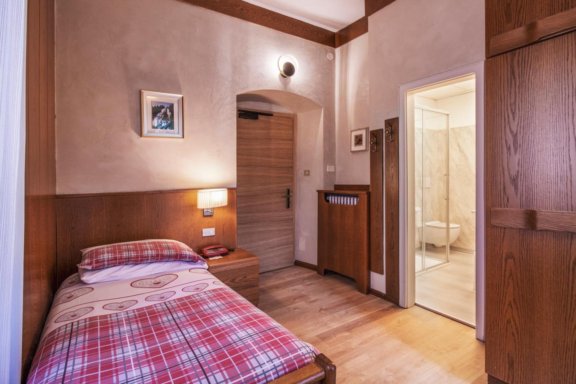 Hotel Pinzolo-Dolomiti - Photo 3