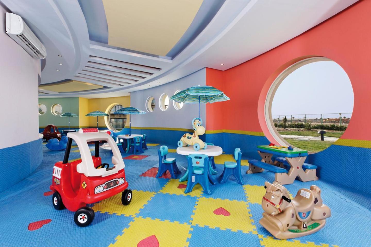 Movenpick Waterpark Resort & Spa Soma Bay - Photo 161