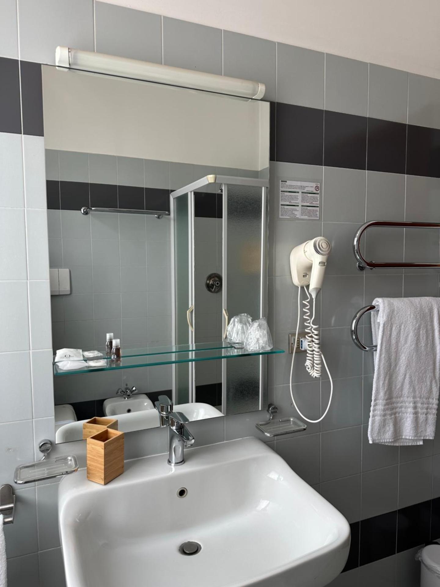 Hotel Griselda - Photo 11