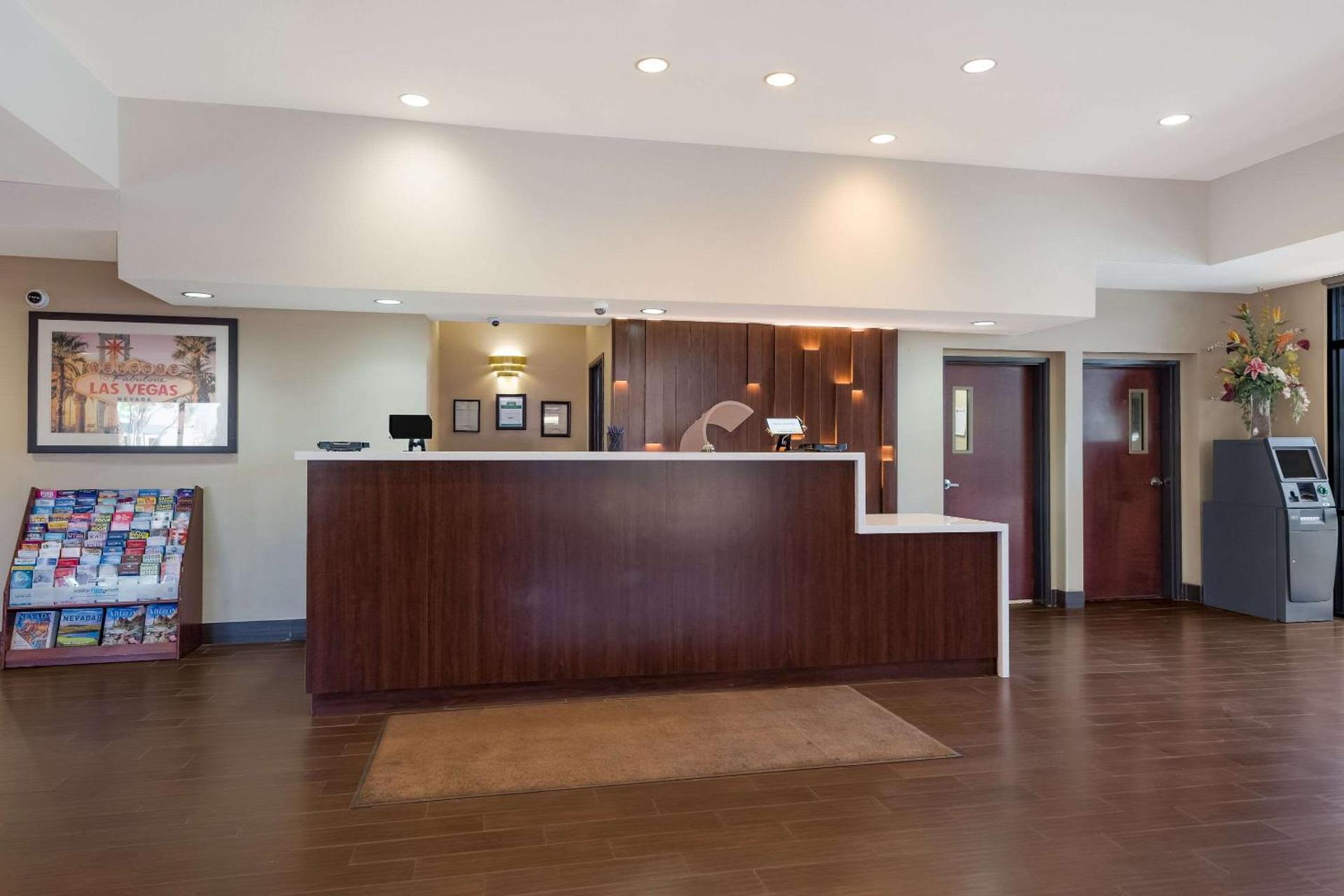Comfort Inn & Suites Las Vegas - Nellis - Photo 11