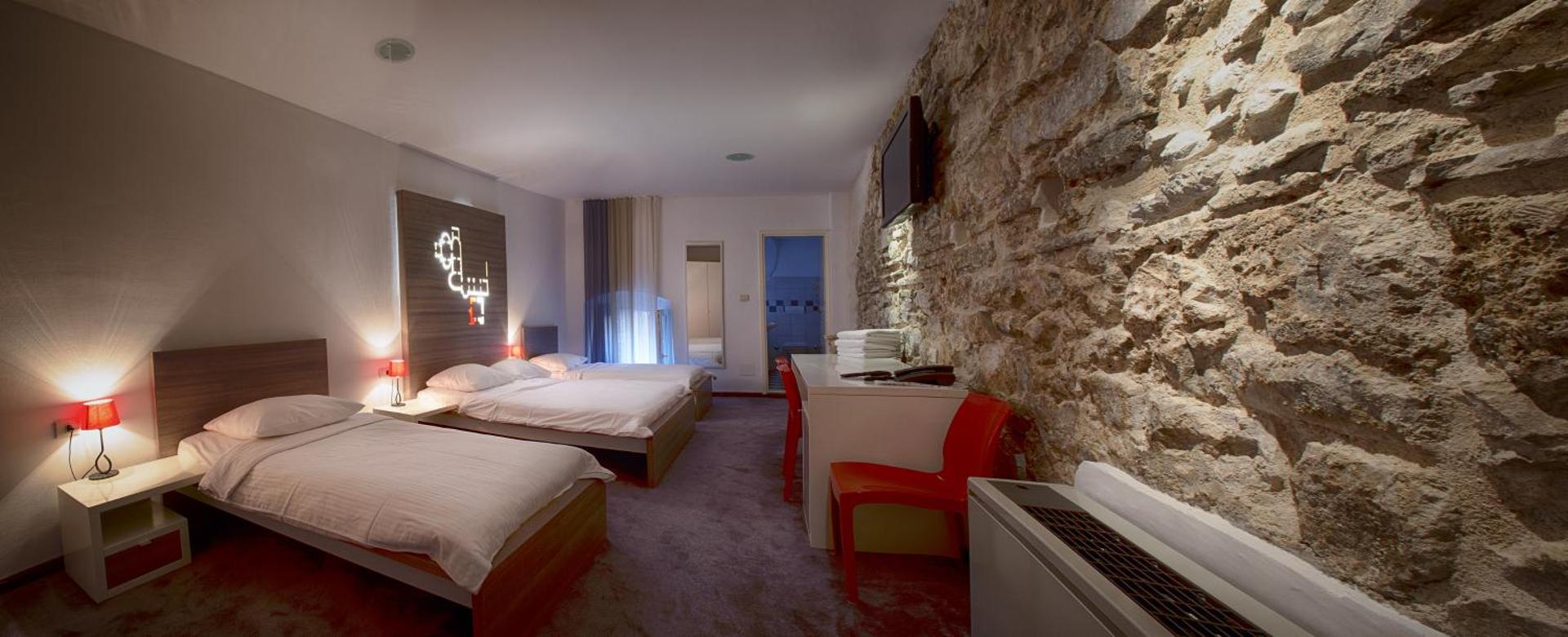 Slavija Culture Heritage Hotel - Photo 67