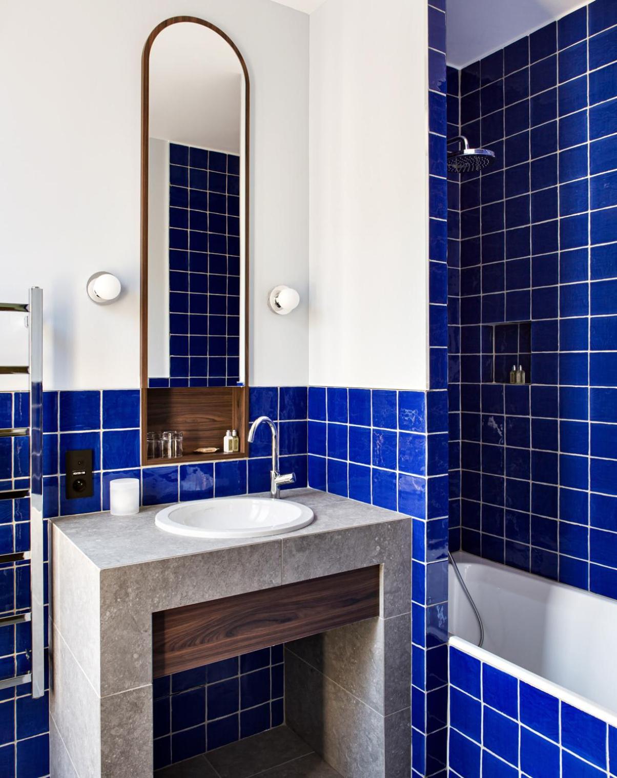 New Hotel Le Quai - Vieux Port - Photo 25