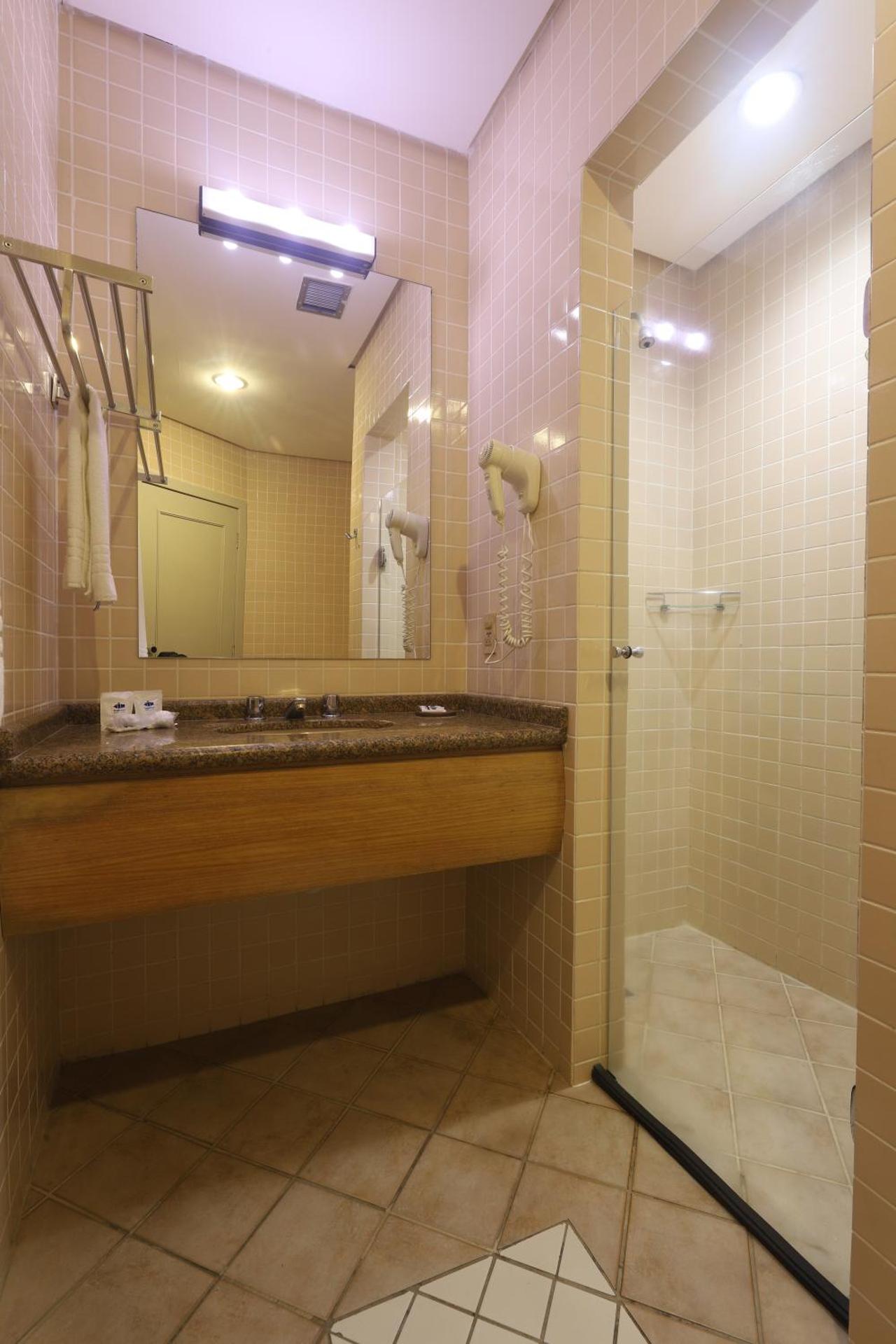 Ingleses Praia Hotel - Photo 19