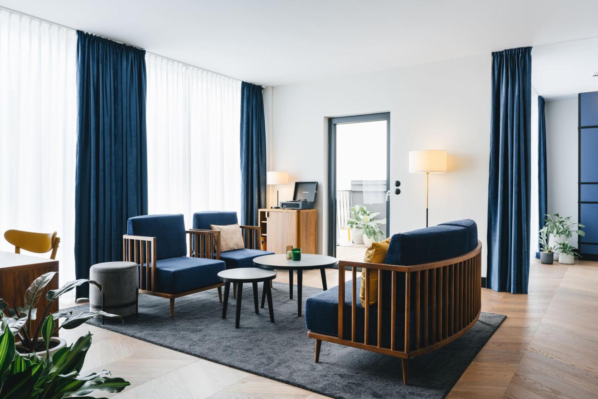 Hotel Gilbert - Photo 22