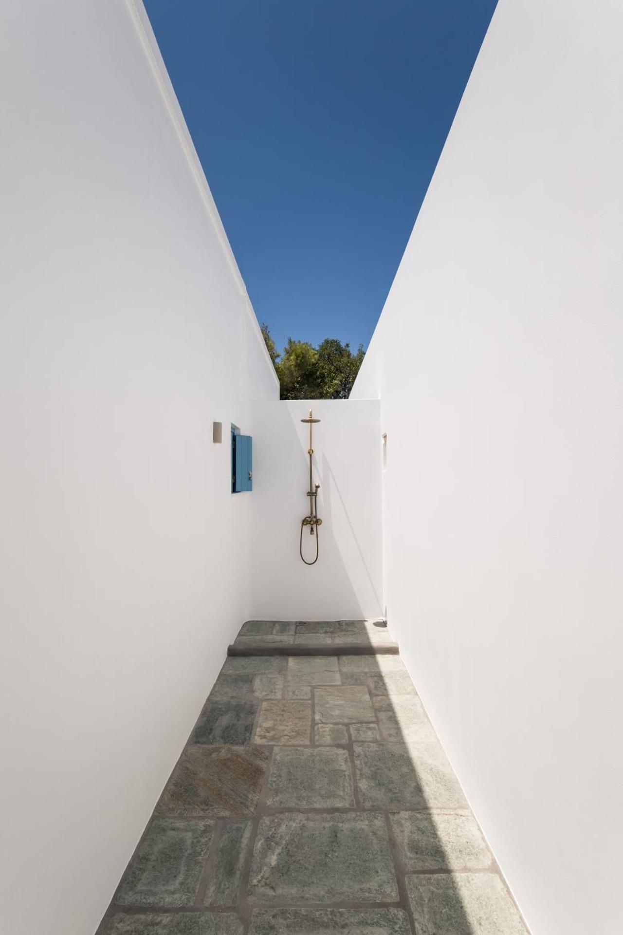 Fos Suites - Photo 89