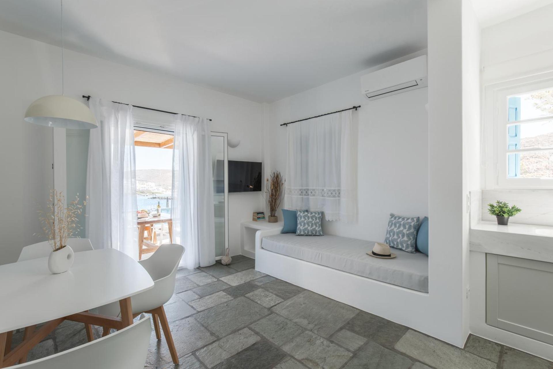 Fos Suites - Photo 12