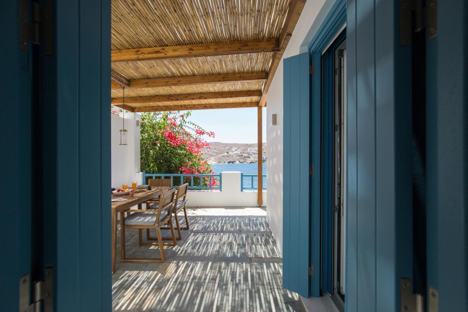 Fos Suites - Photo 36