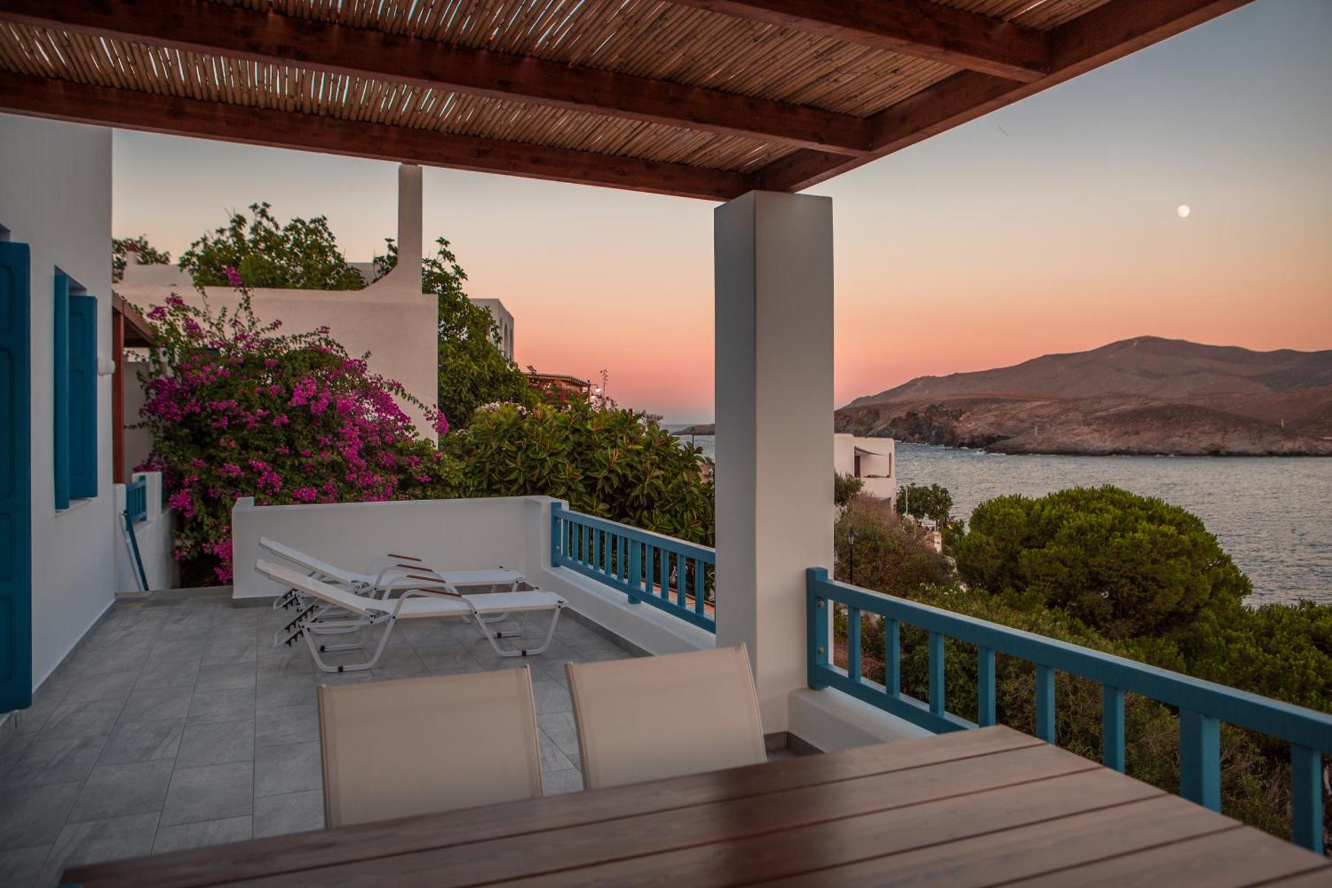 Fos Suites - Photo 4